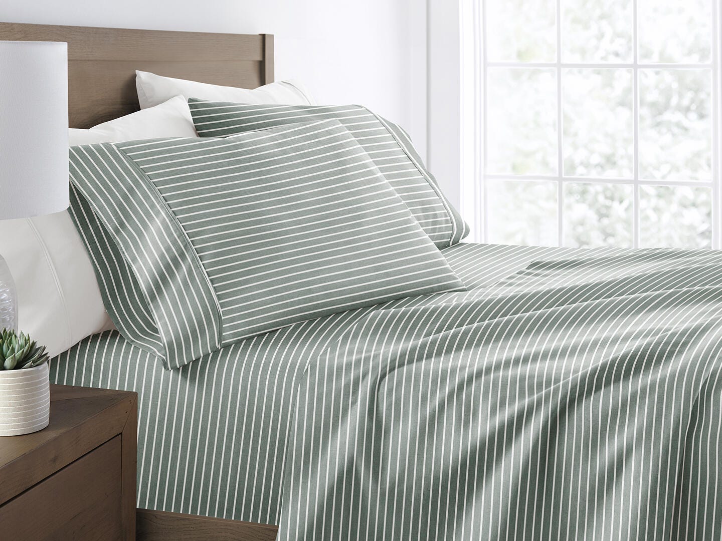 iEnjoy Home Awning 4 Piece King Sheet Set, Eucalyptus, large