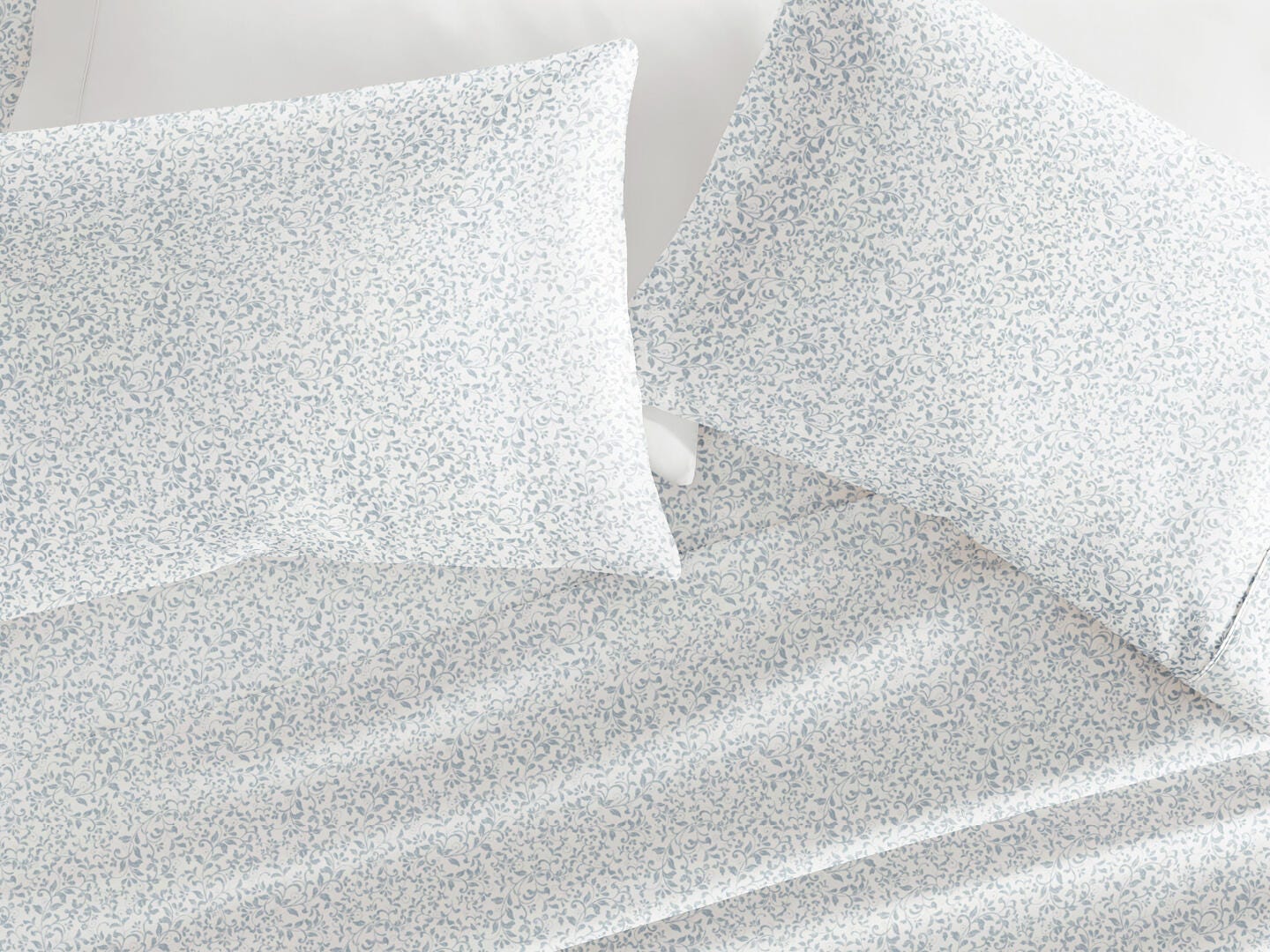 iEnjoy Home Vine 4 Piece King Sheet Set, Dusty Blue, large