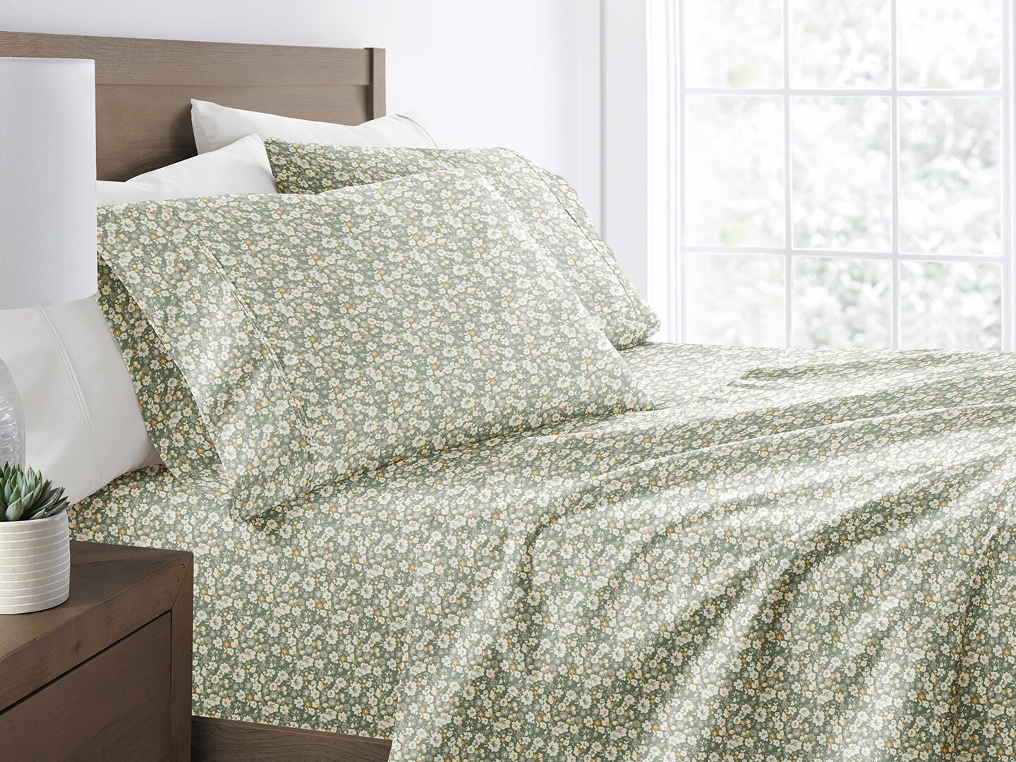 iEnjoy Home Dream 4 Piece Queen Sheet Set, Eucalyptus/Green, large