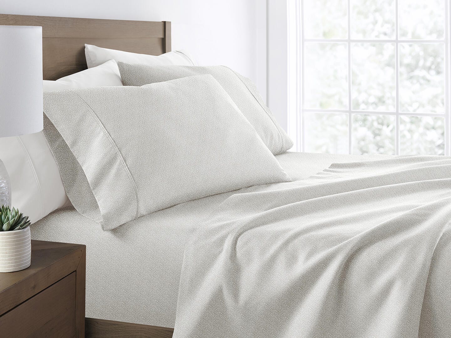 iEnjoy Home Double Brushed Pattern 4 Piece California King Sheet Set, Light Gray, large