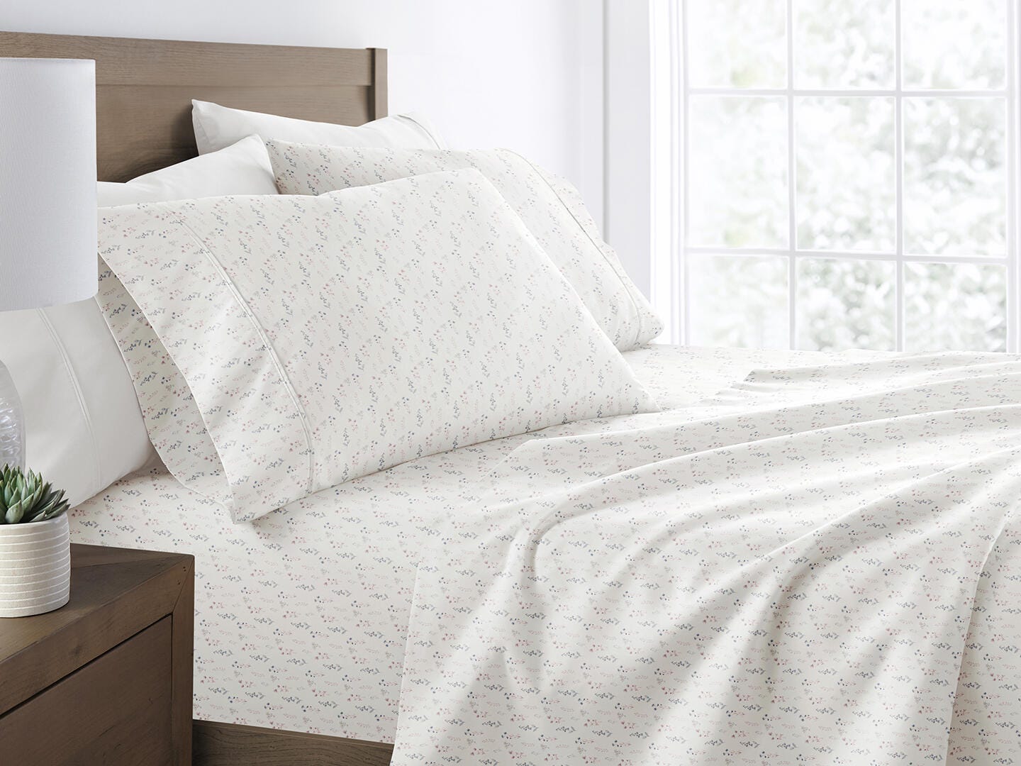 iEnjoy Home Painted Meadow 4 Piece Queen Sheet Set, Dark Ivory, large