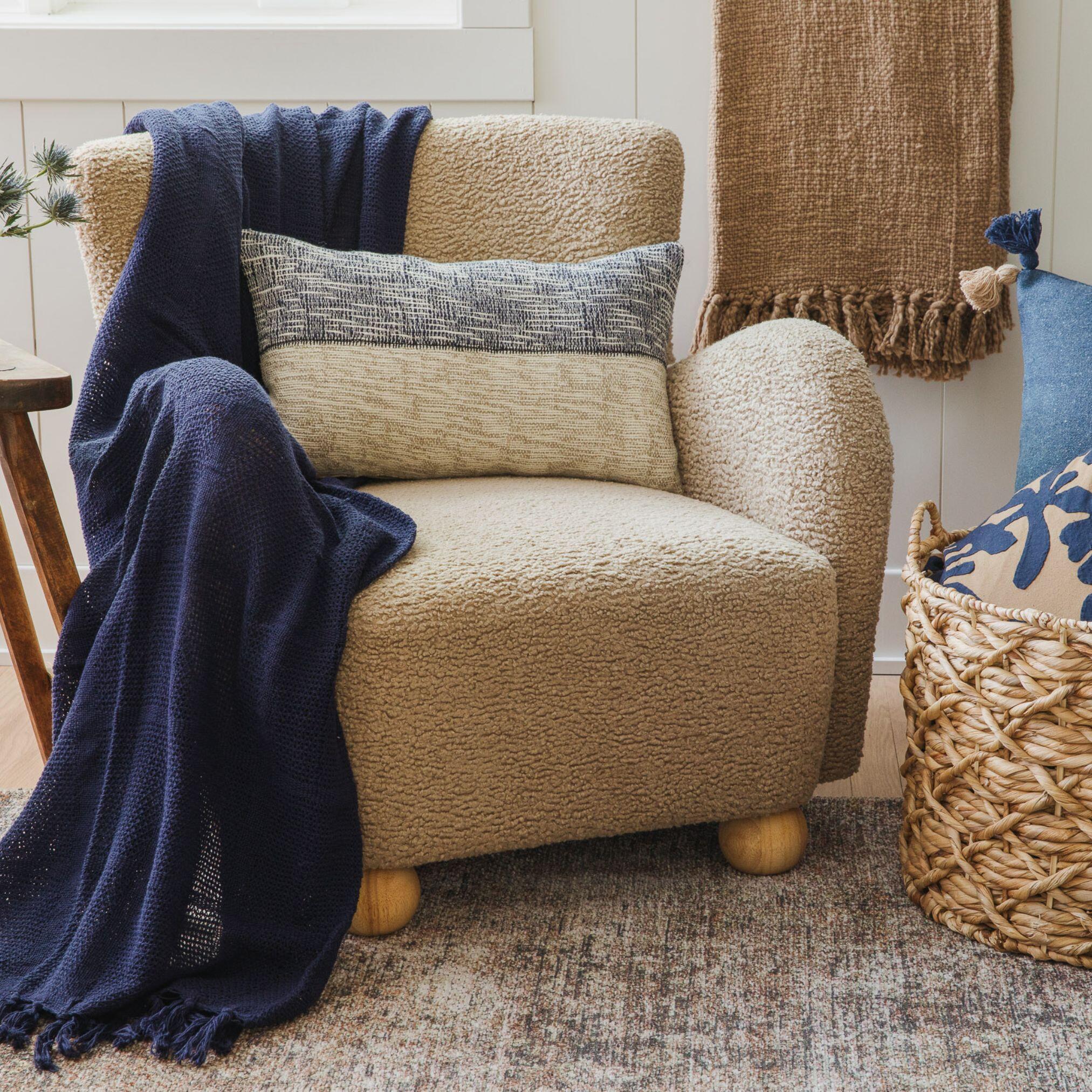 Crane Home Oasis Throw, , rollover