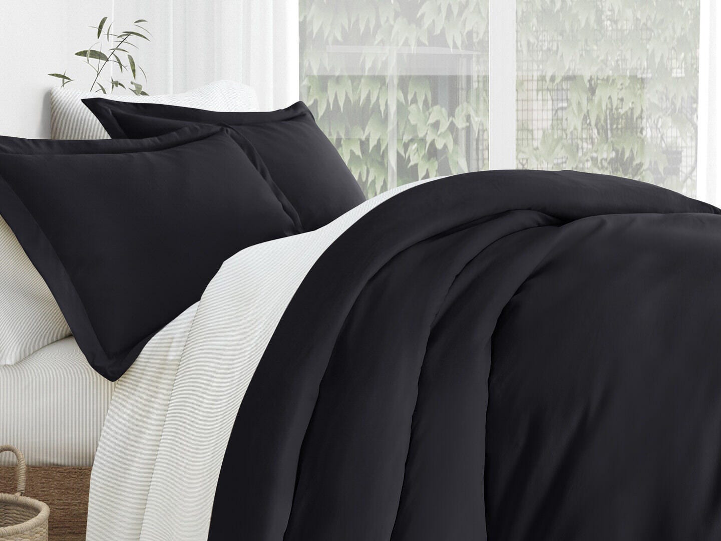iEnjoy Home Pinstriped 8 Piece California King Duvet Set, Black, large