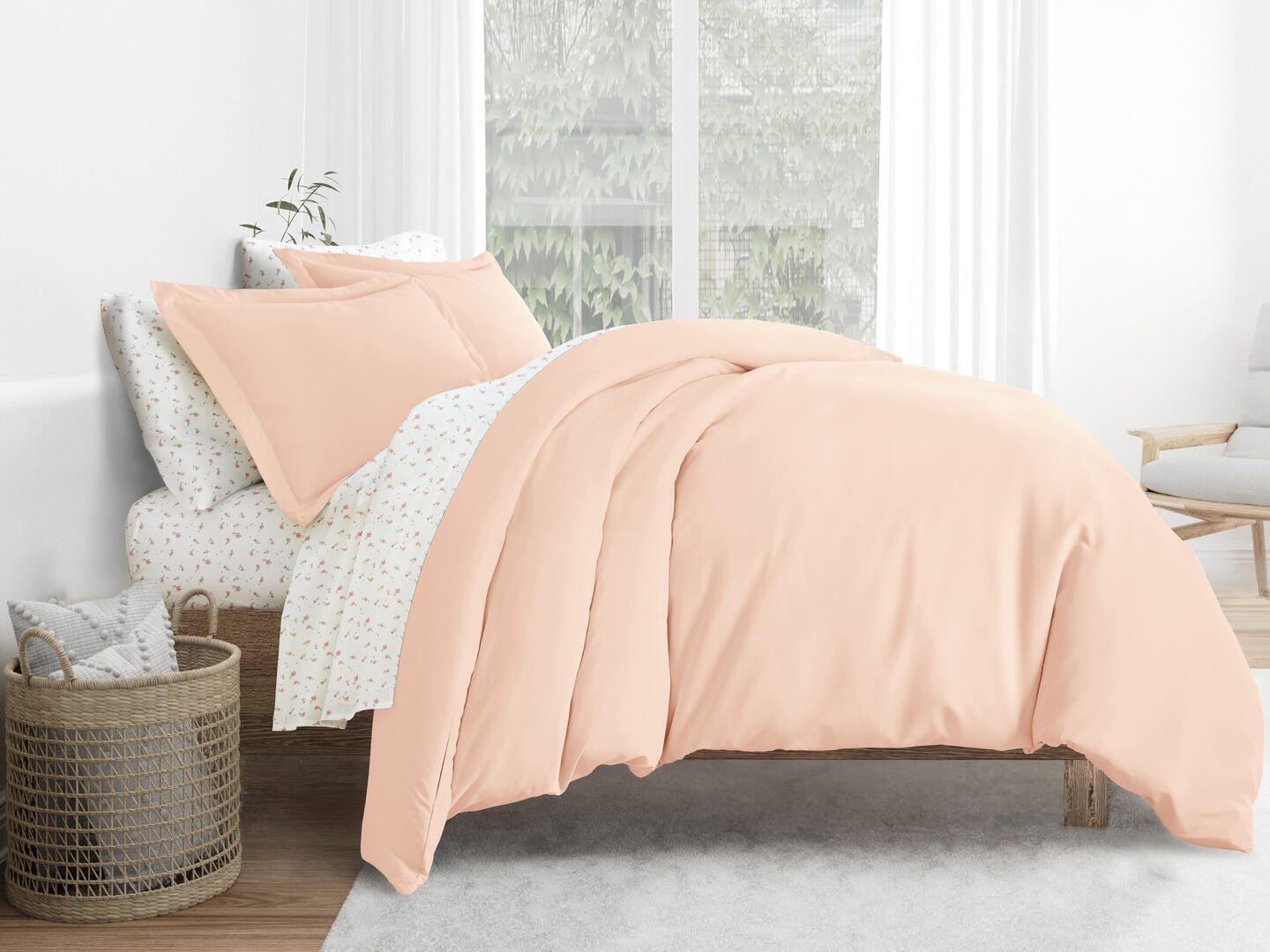 iEnjoy Home Floral 8 Piece King Duvet Set, Pink, large