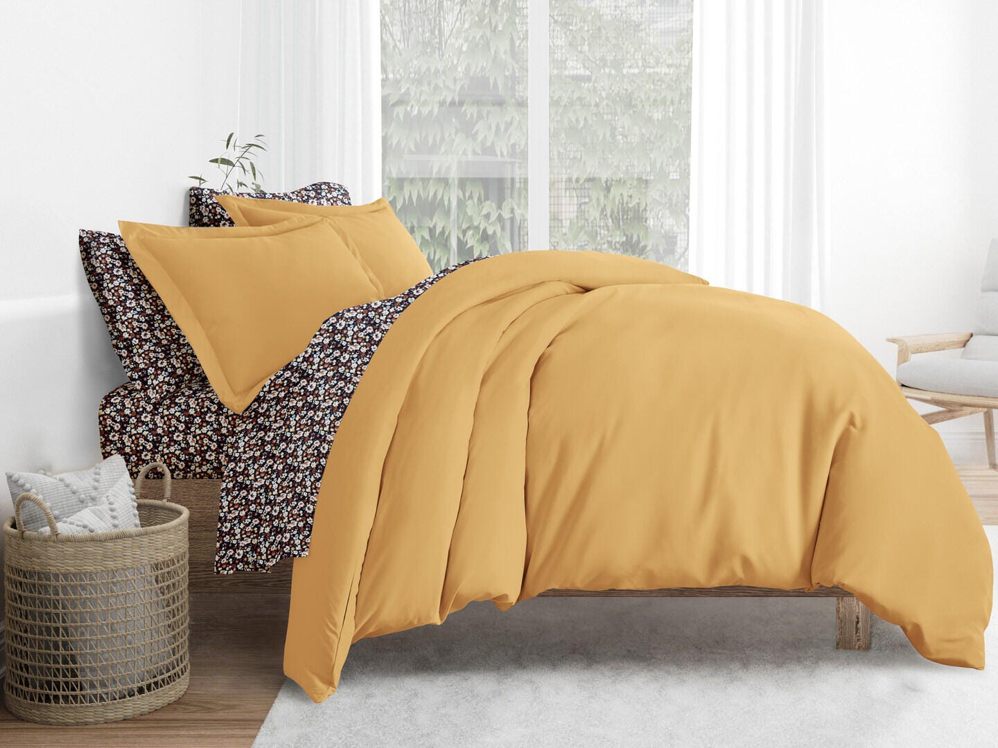 iEnjoy Home Dream 8 Piece Queen Duvet Set, Gold, large