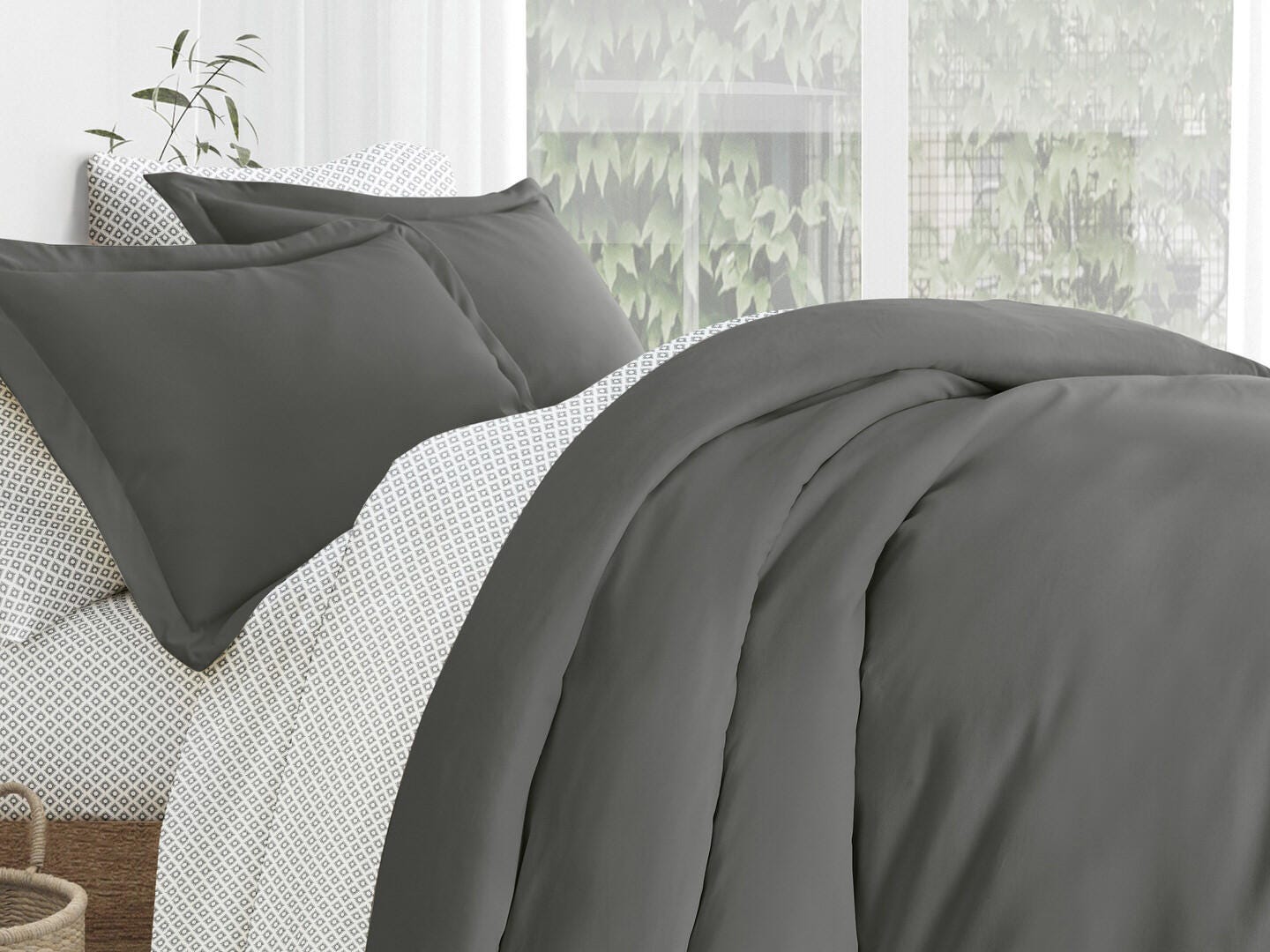 iEnjoy Home Polaris 8 Piece California King Duvet Set, Polaris Gray, large