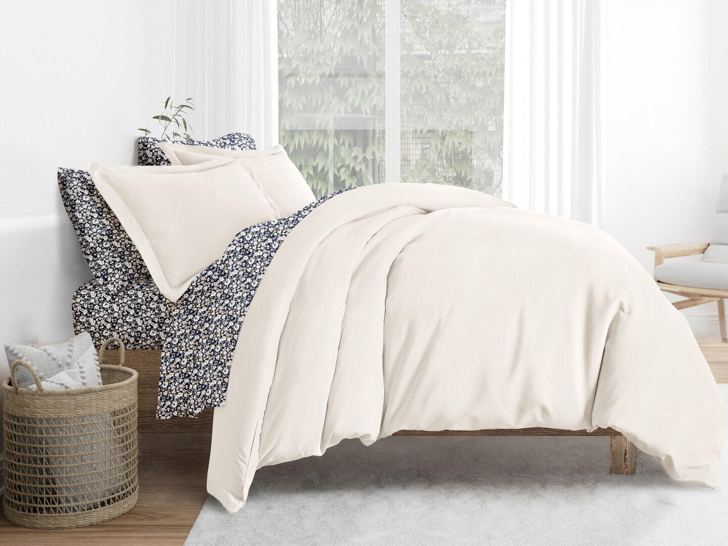 iEnjoy Home Floral Dream 8 Piece King Duvet Set, Ivory, large