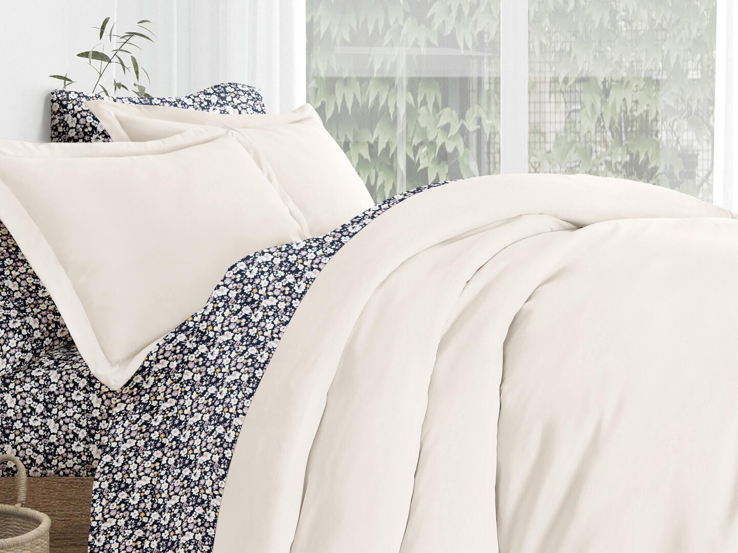 iEnjoy Home Floral Dream 8 Piece Queen Duvet Set, Ivory, large