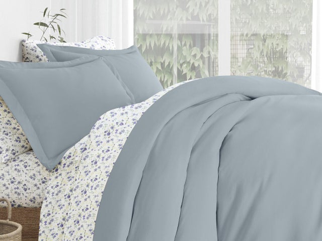 iEnjoy Home Blossoms 8 Piece Full Duvet Set