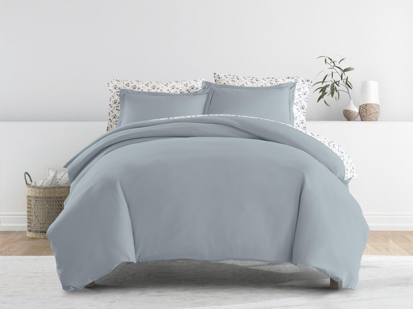 iEnjoy Home Blossoms 8 Piece Queen Duvet Set, Light Blue, large