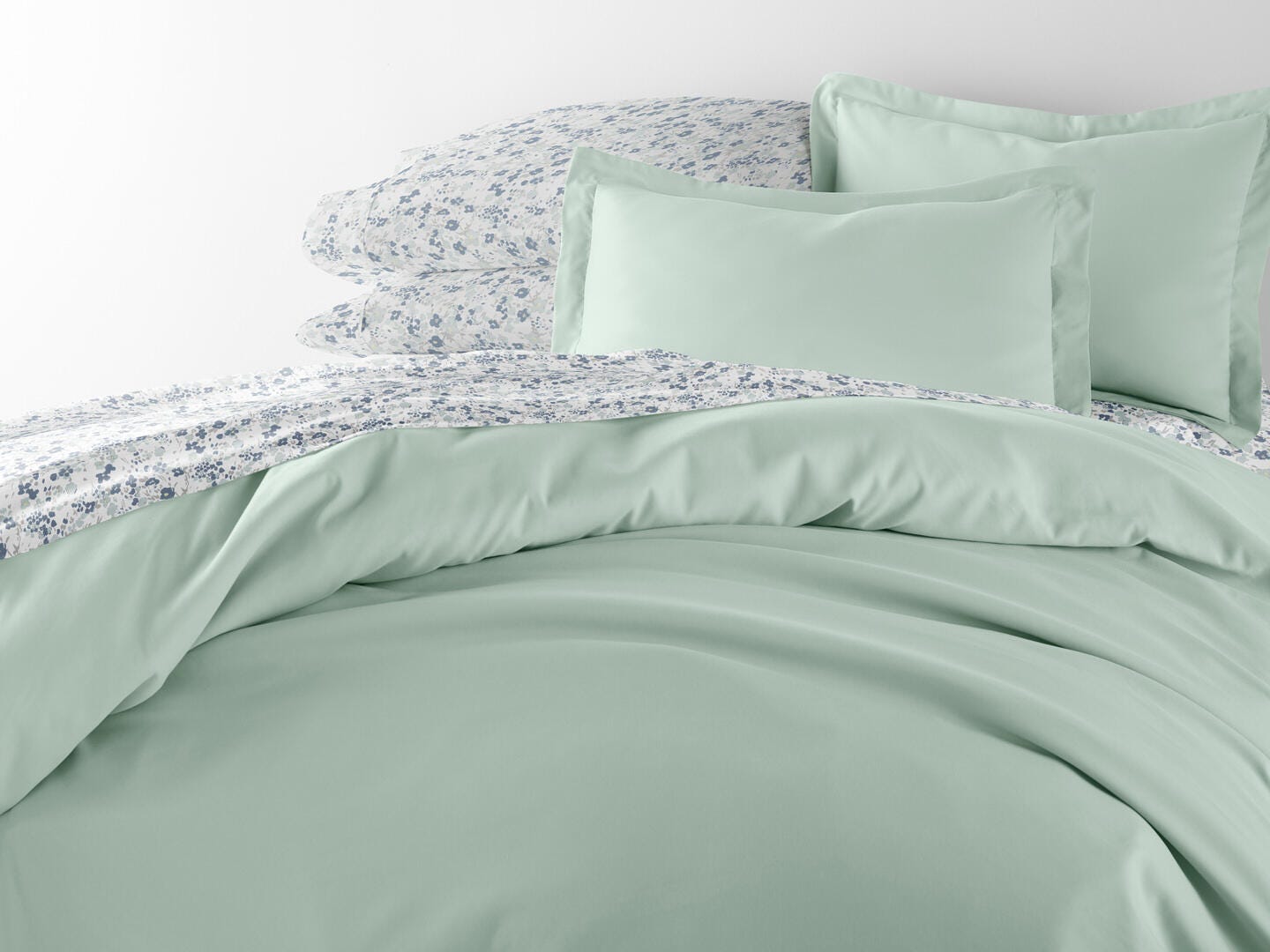 iEnjoy Home 8 Piece King Duvet Set, Green, large
