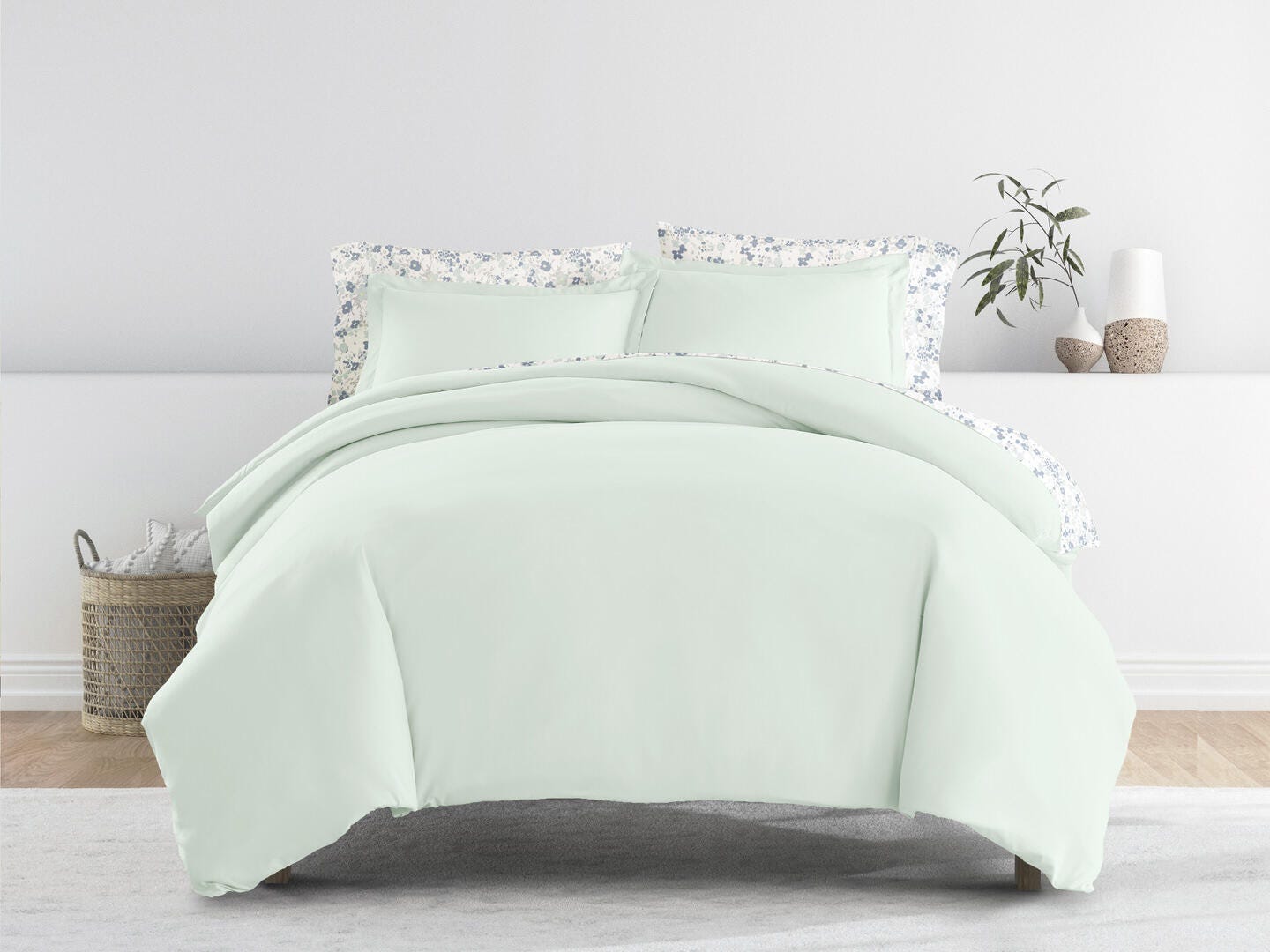iEnjoy Home 8 Piece King Duvet Set, Green, large