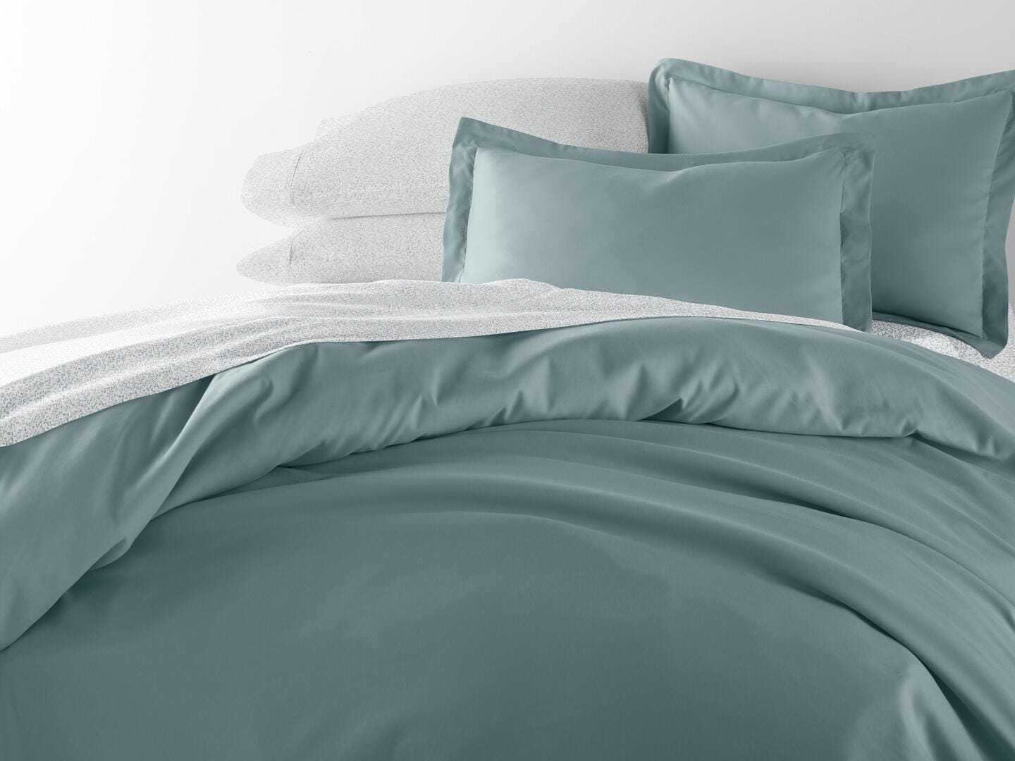 iEnjoy Home Distressed 8 Piece King Duvet Set, Blue, large