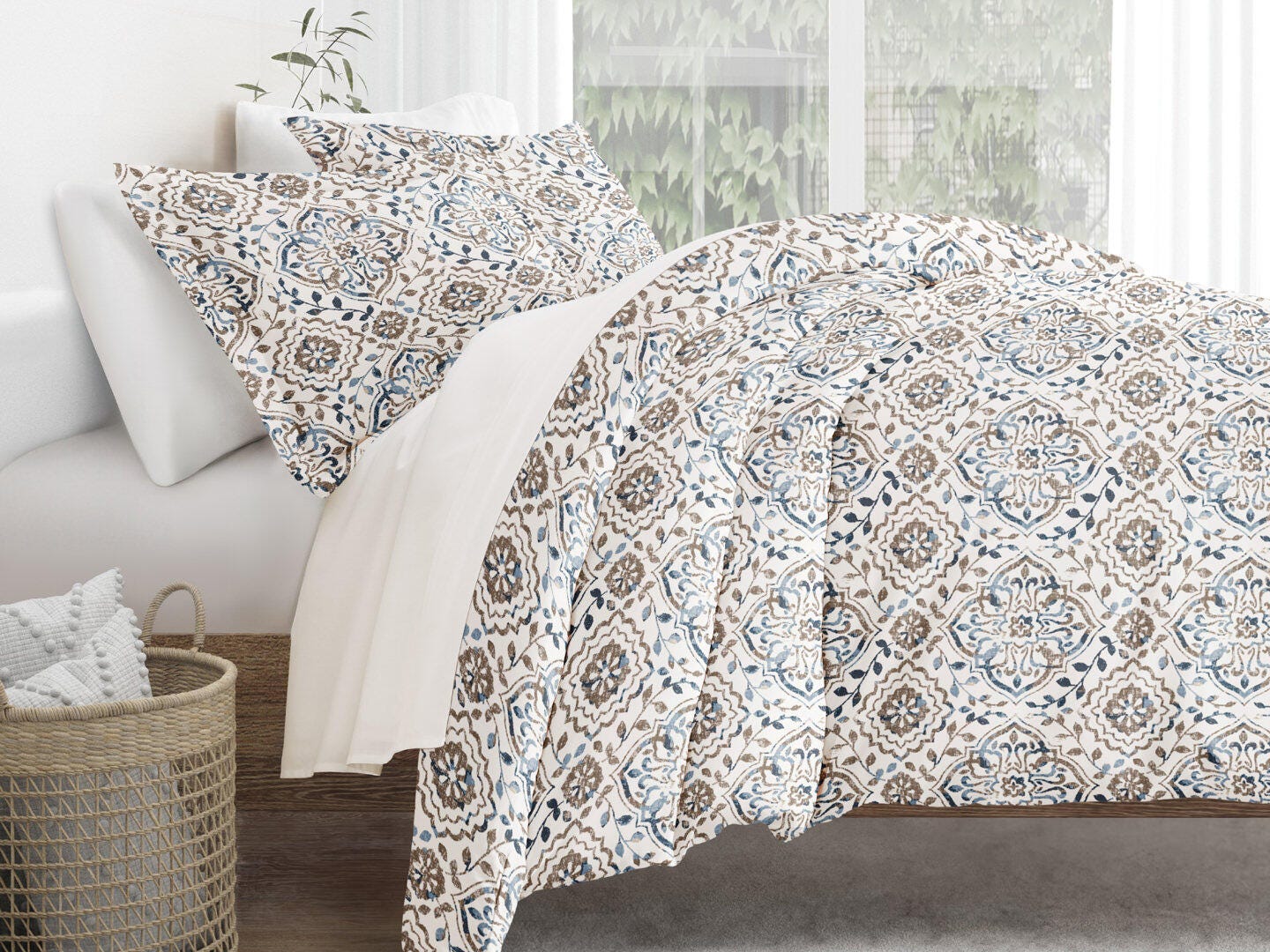 iEnjoy Home Oasis 3 Piece Full/Queen Duvet Set, Taupe, large