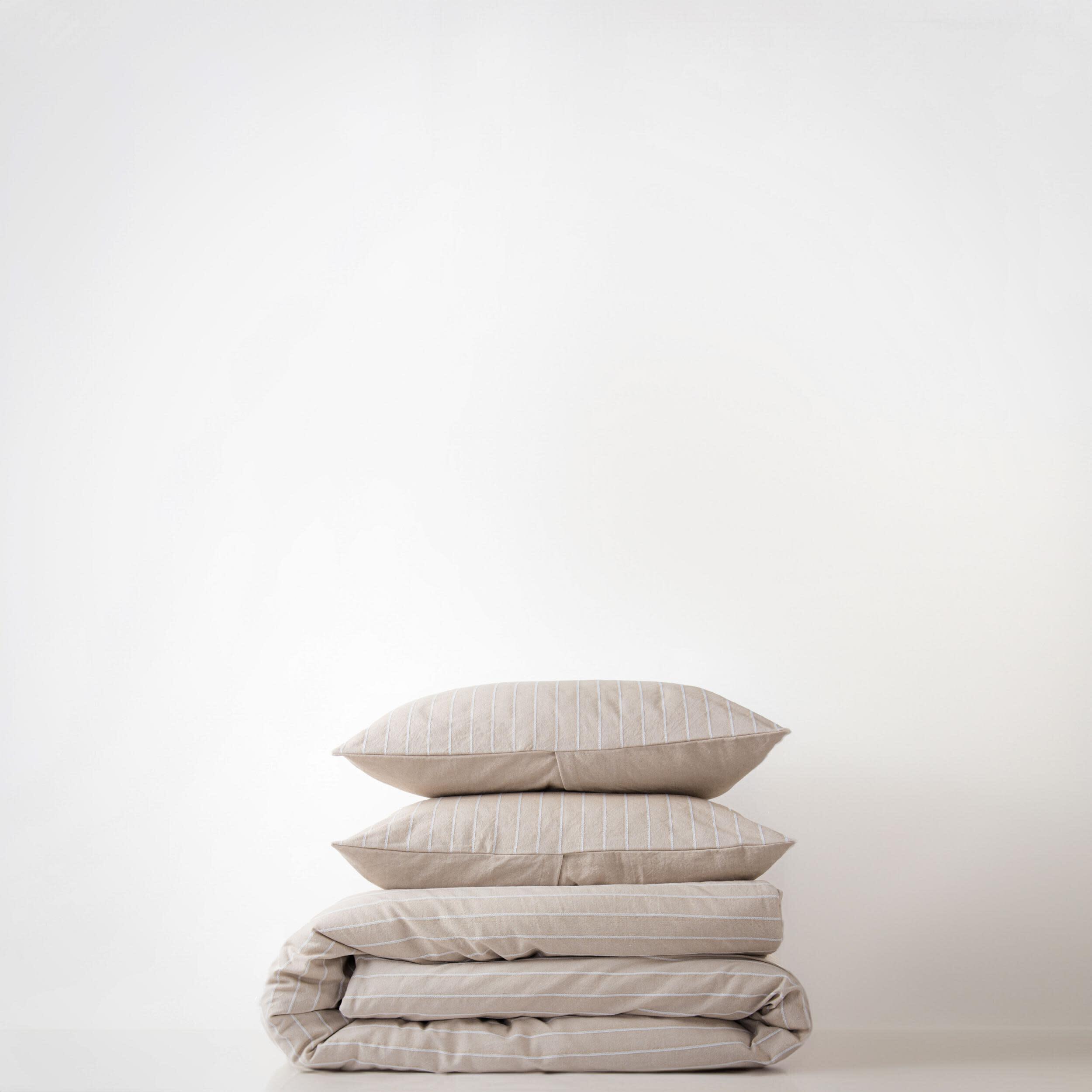 Rizzy Home Willow Lane 3 Piece King Comforter Set, Beige, rollover