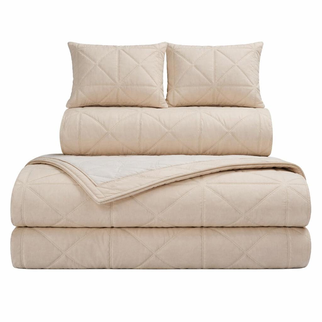 Rizzy Home Blackberry Grove Solid 3 Piece Queen Quilt Set, Beige, rollover