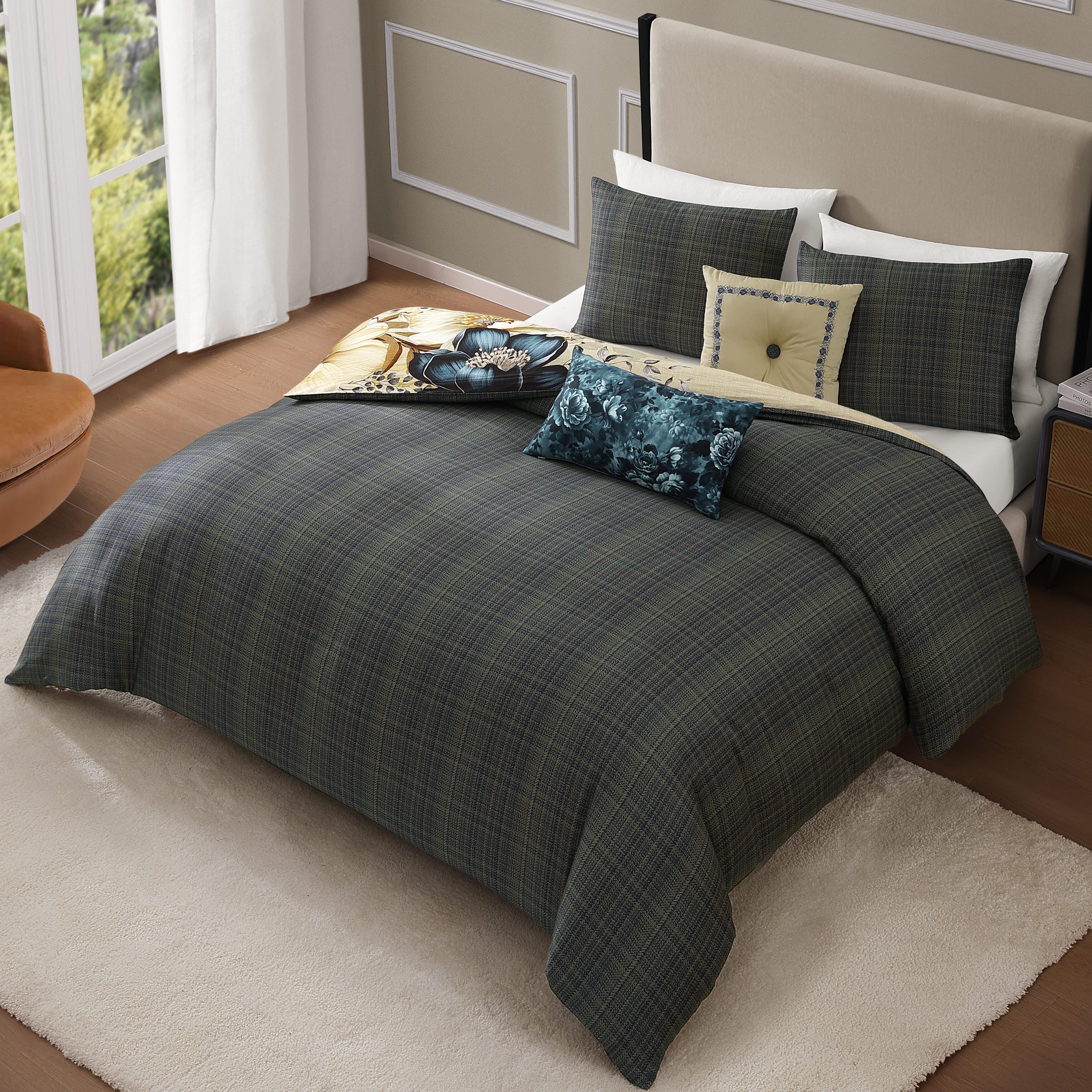 Bebejan English Manor 5 Piece Queen Comforter Set, Blue/Ivory, large