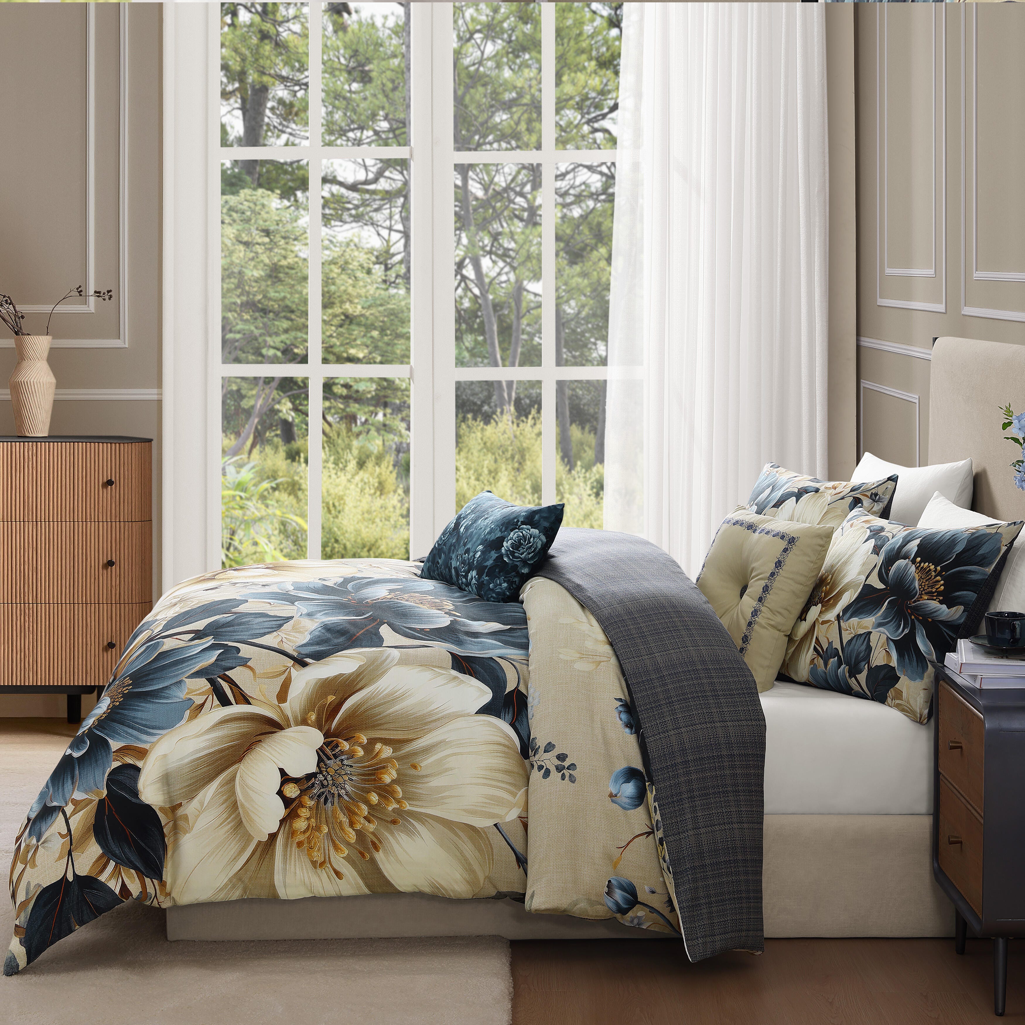 Bebejan English Manor 5 Piece Queen Comforter Set, Blue/Ivory, large
