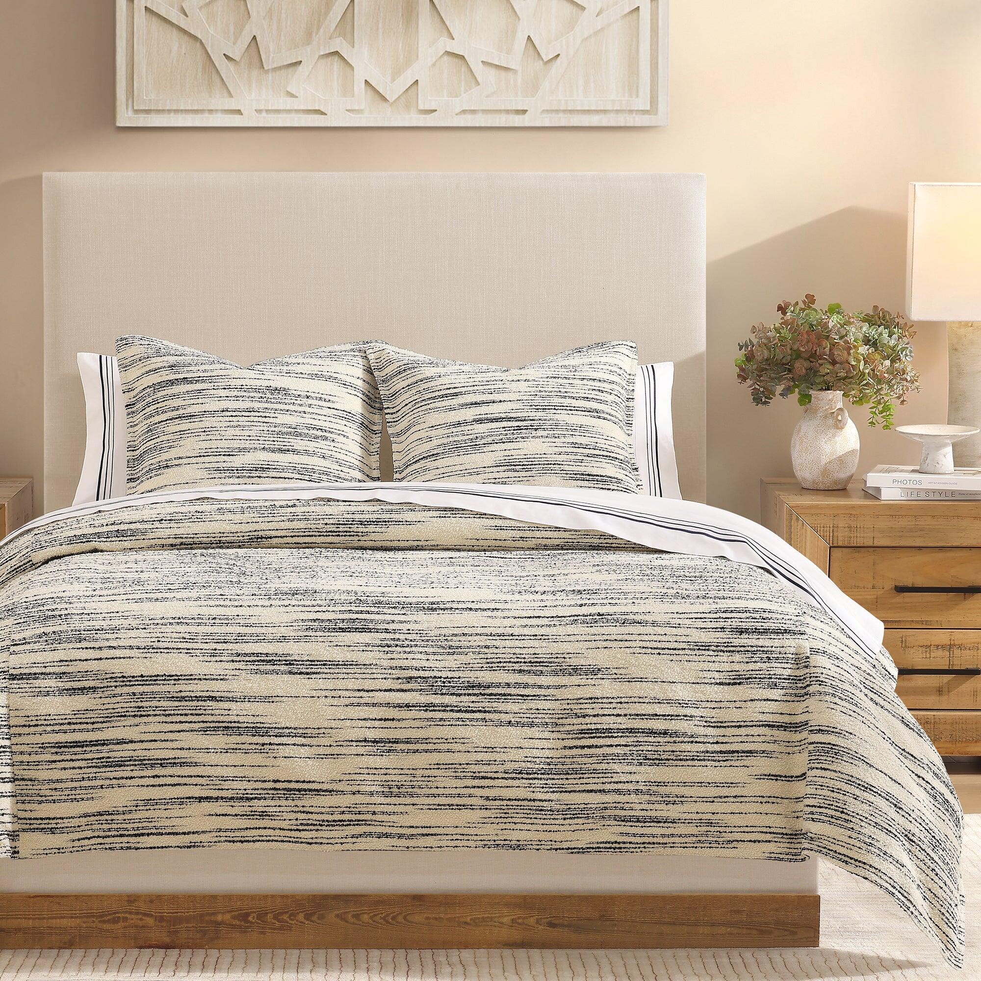 HiEnd Accents Cosmo 3 Piece King Comforter Set, White, large