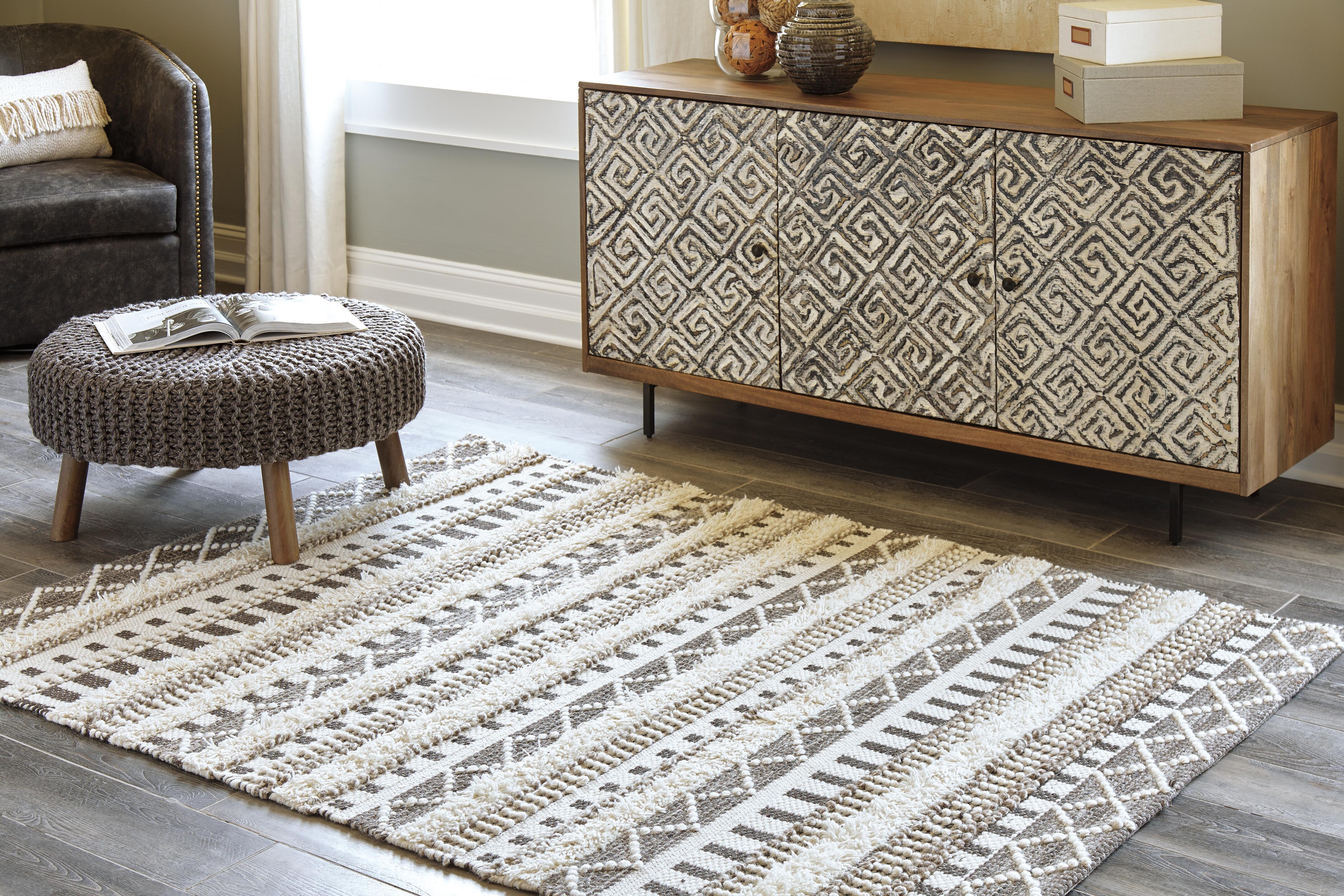 Karalee 8' x 10' Rug | Ashley