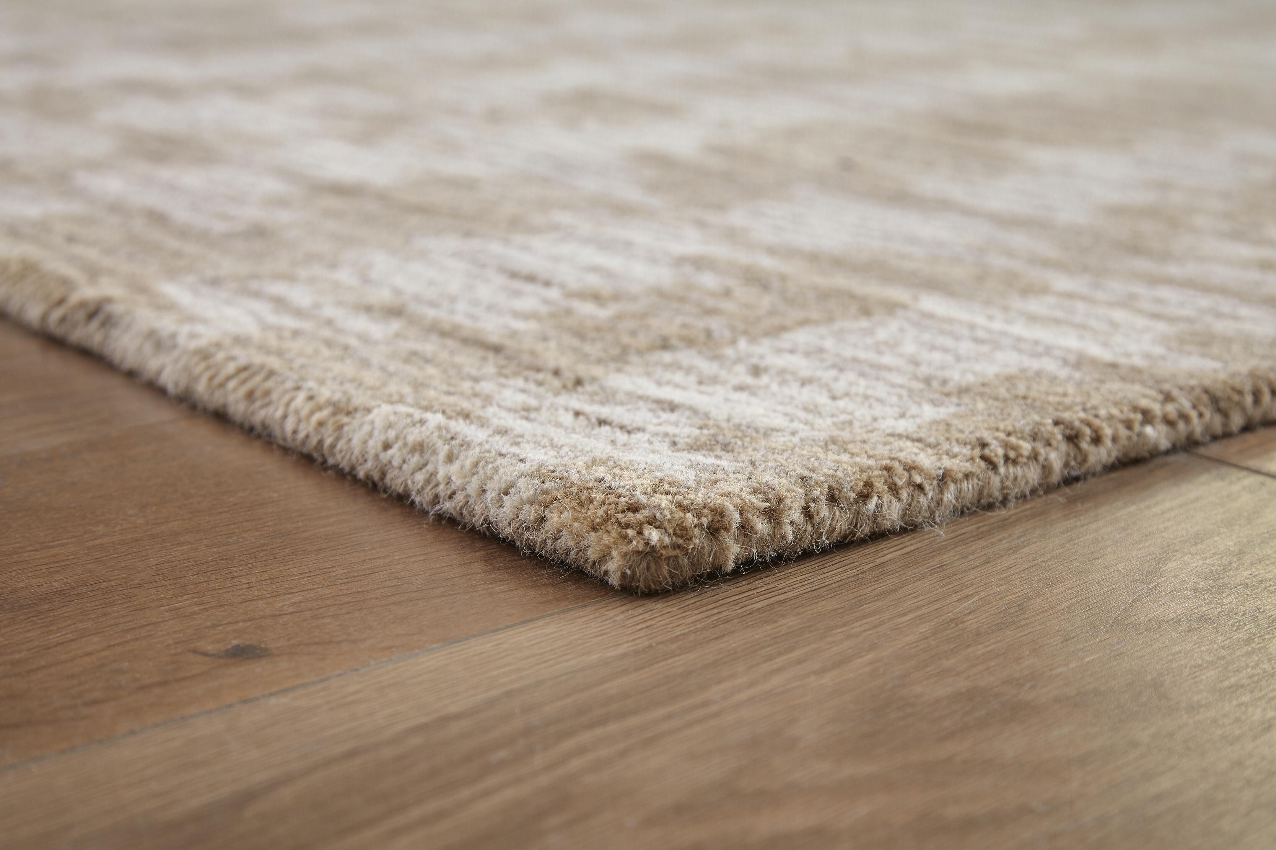 Abanlane 5' x 7' Rug - image 3