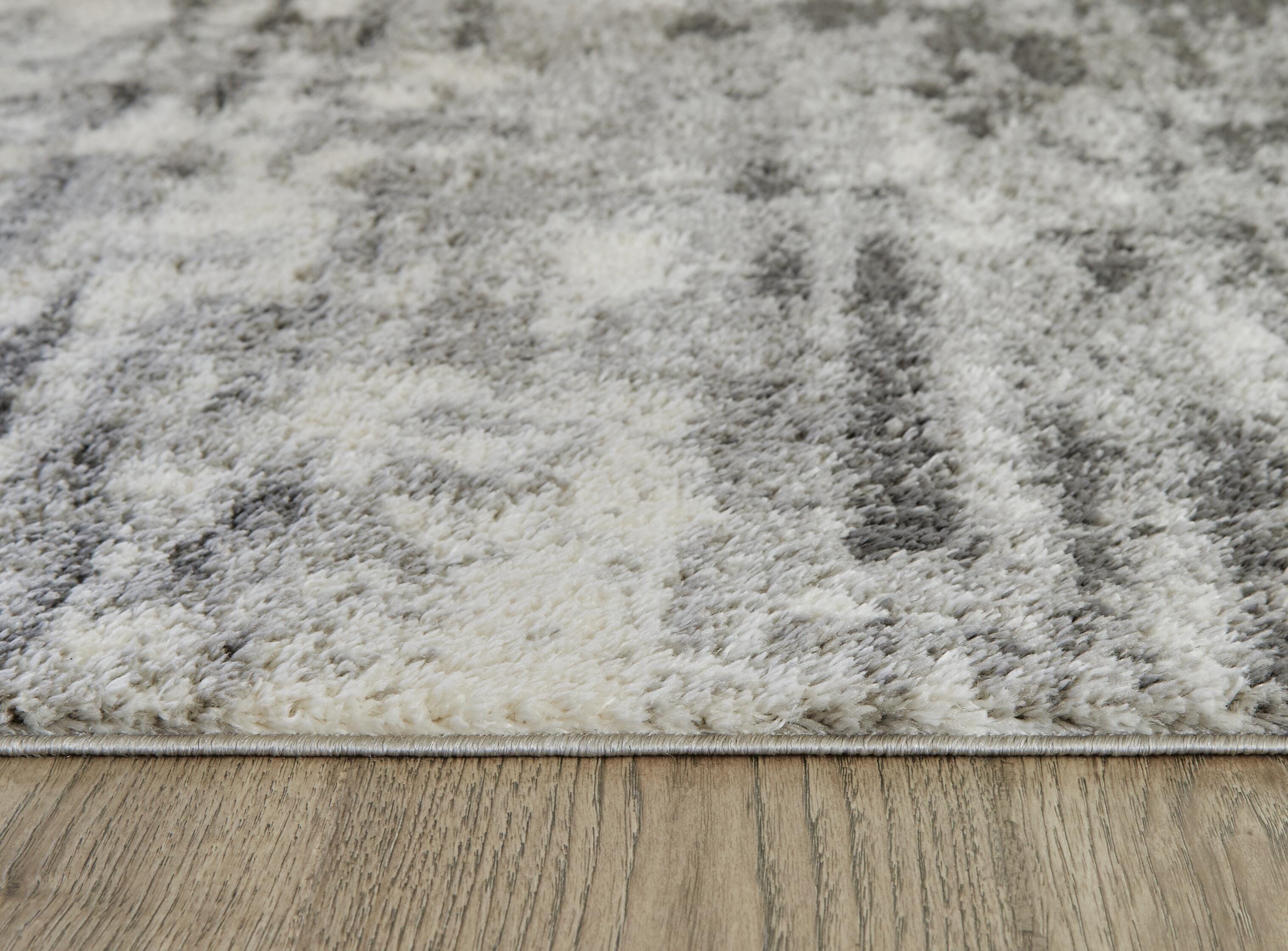 Gerdie 7'10" x 10' Rug - image 4
