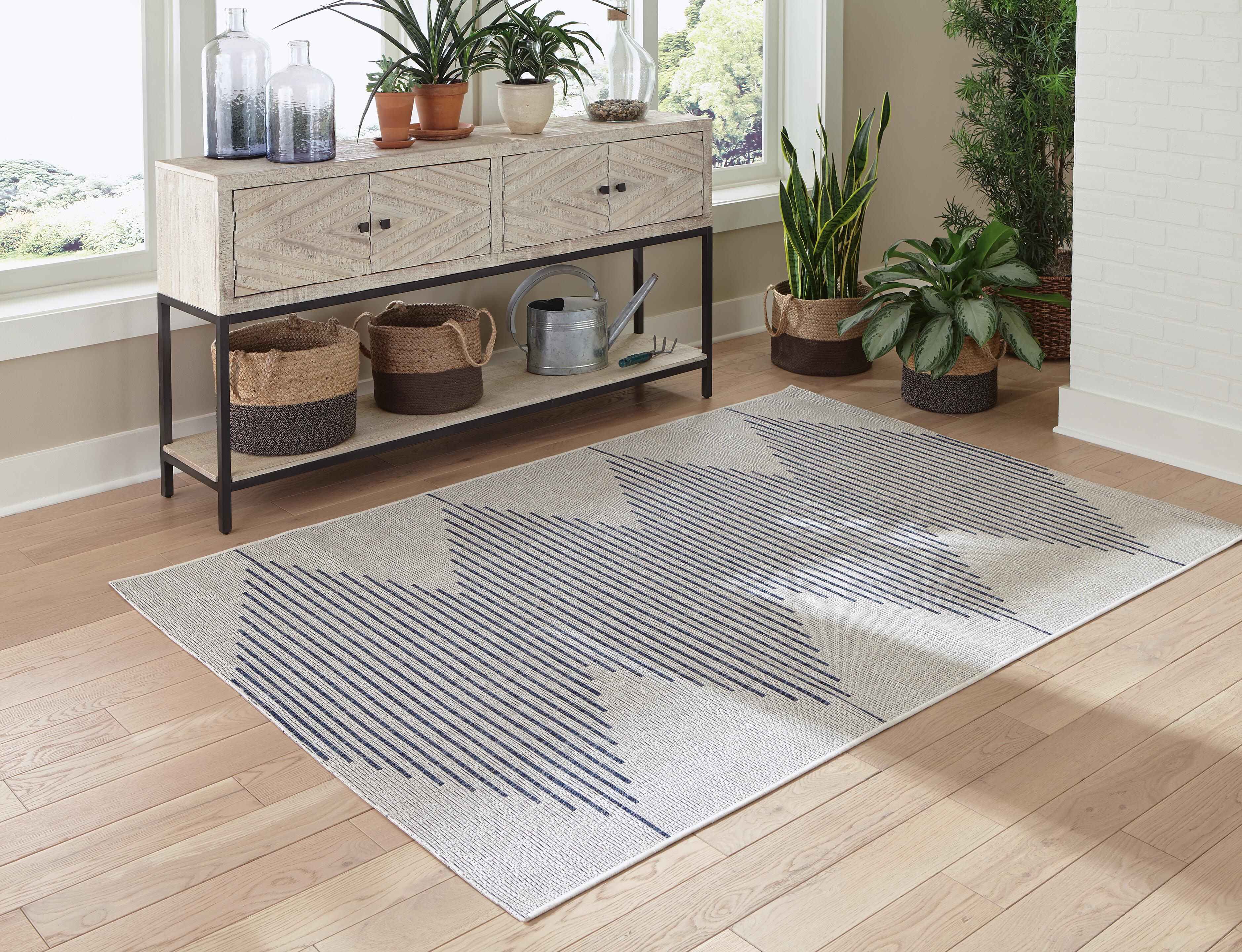 Alverno 5'3" x 7'7" Rug, , large