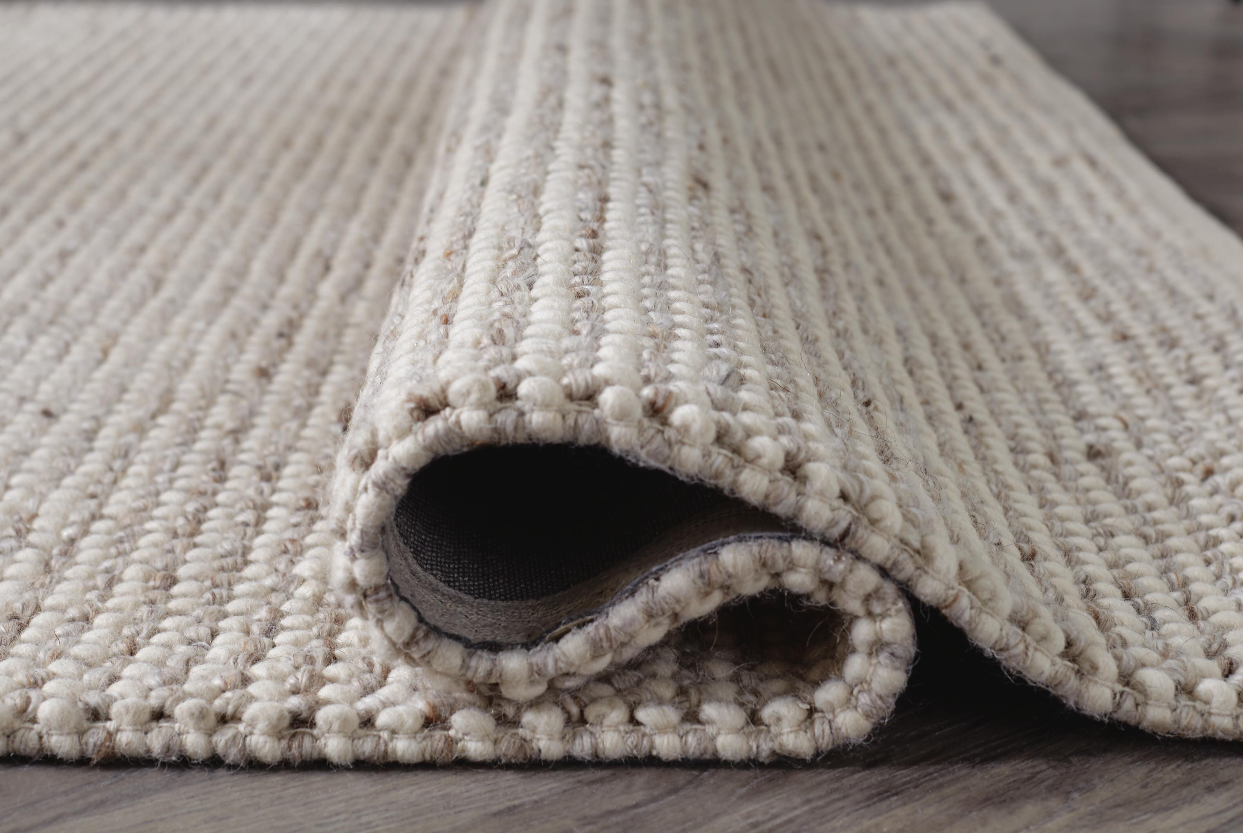 Jossick 5' x 7' Rug | Ashley