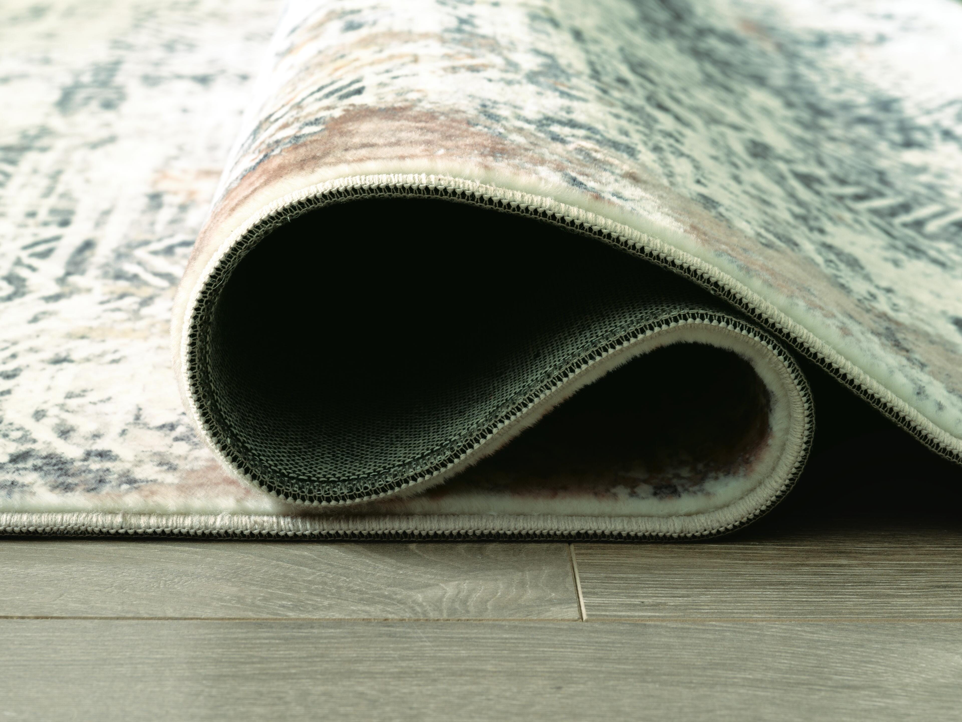 Redlings 5' x 7' Rug - image 4