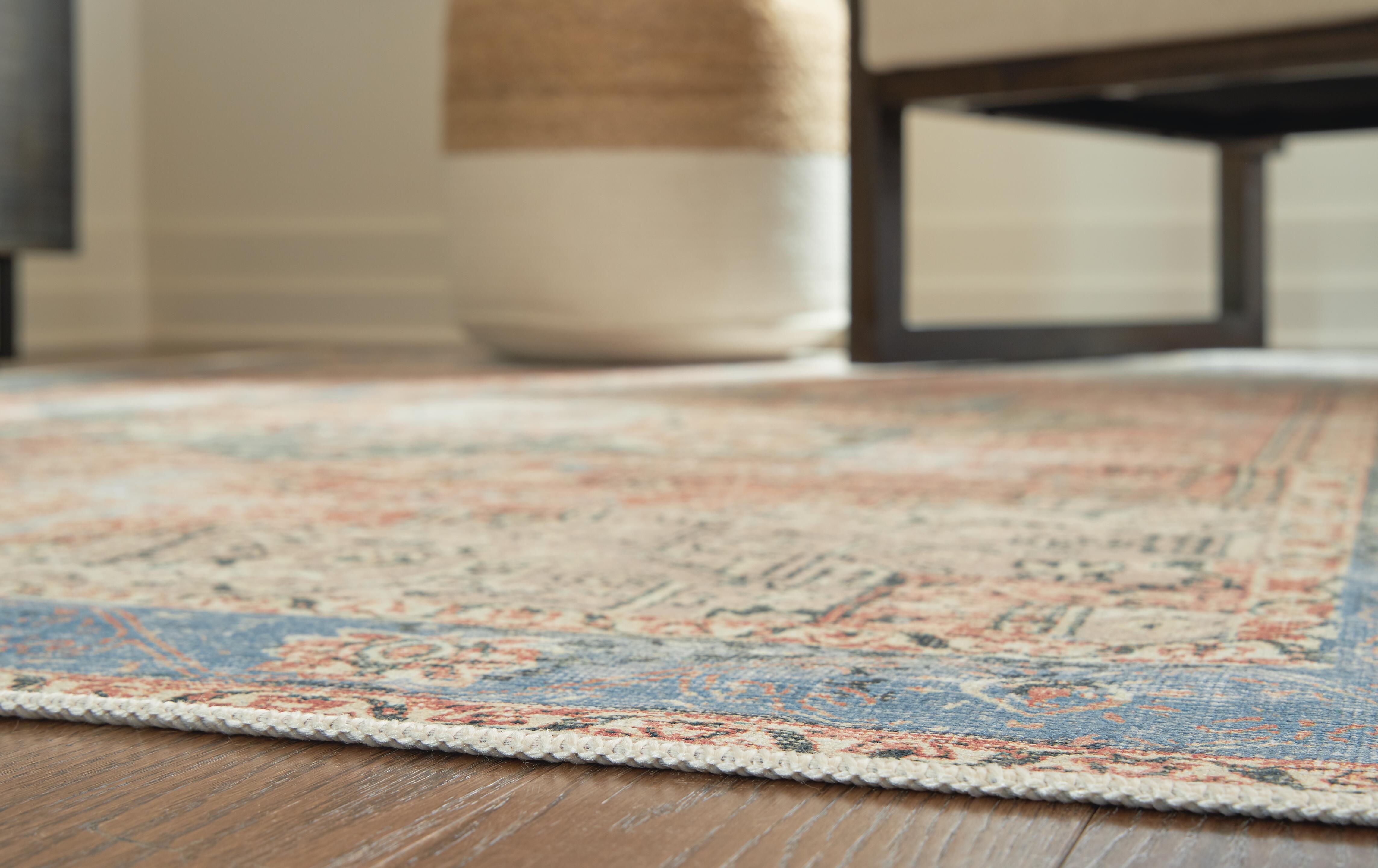 Hartton 5'2" x 7'1" Rug, Multi, large