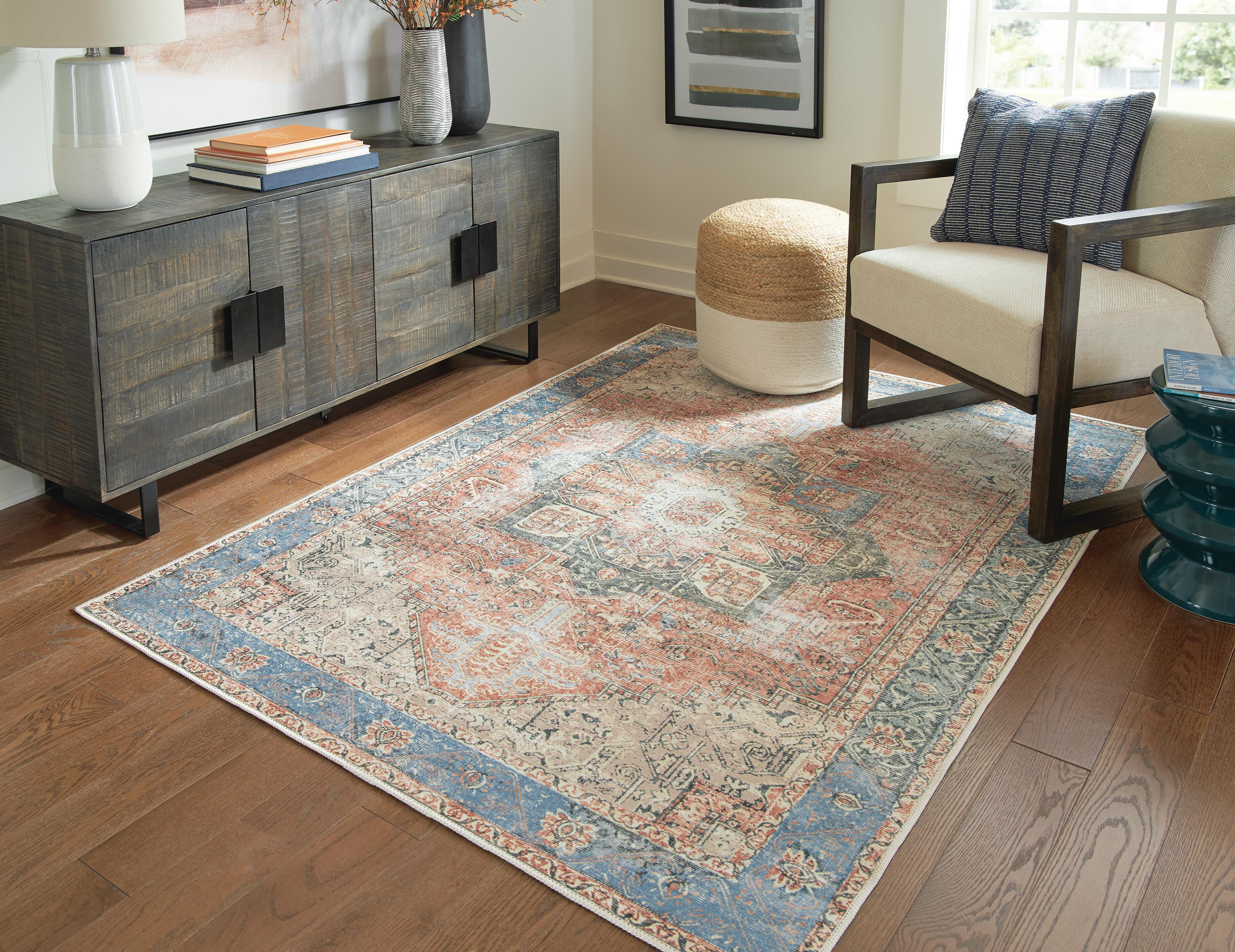 Hartton 5'2" x 7'1" Rug, Multi, rollover