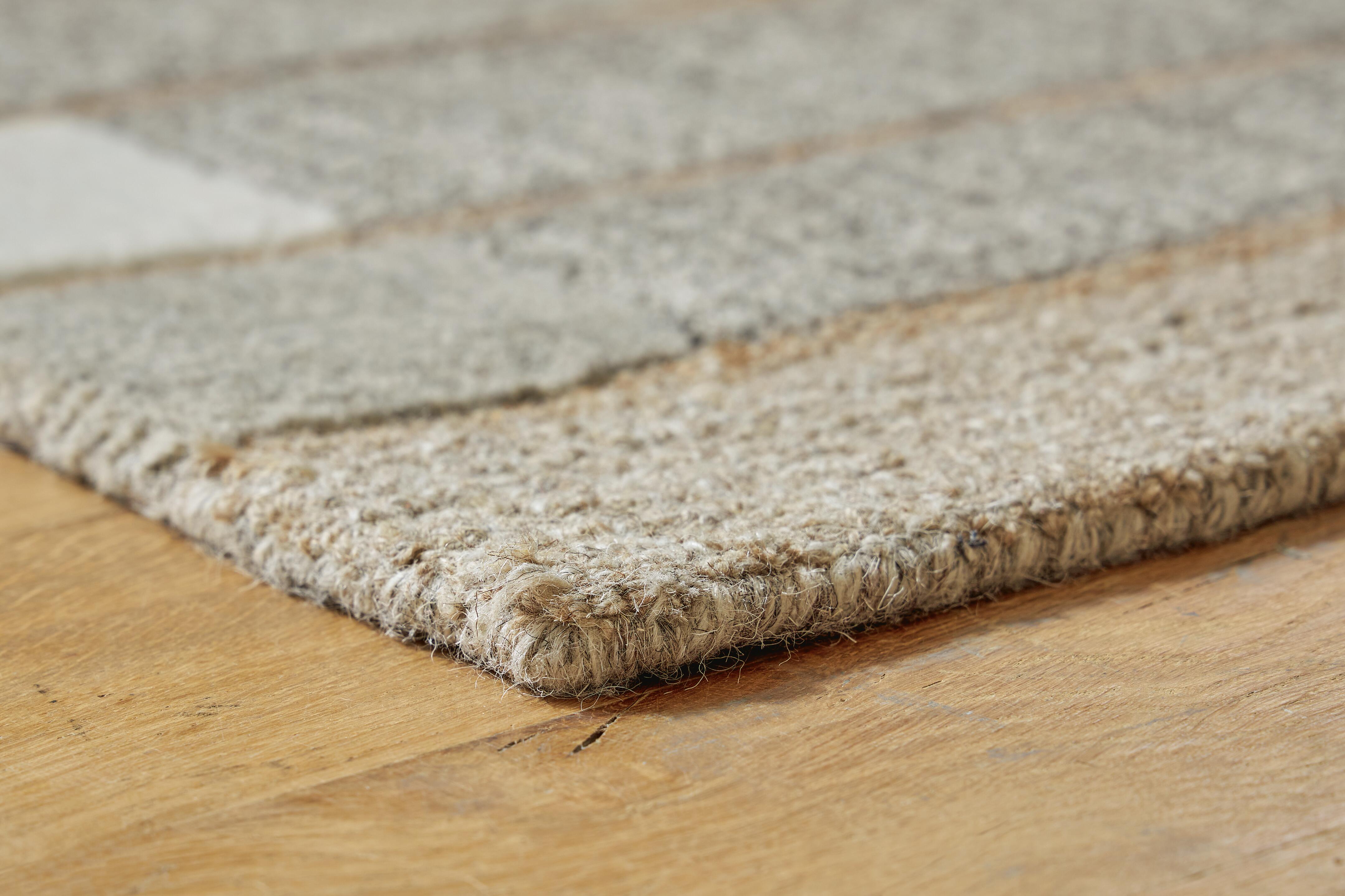 Abbotton 8' x 10' Rug | Ashley