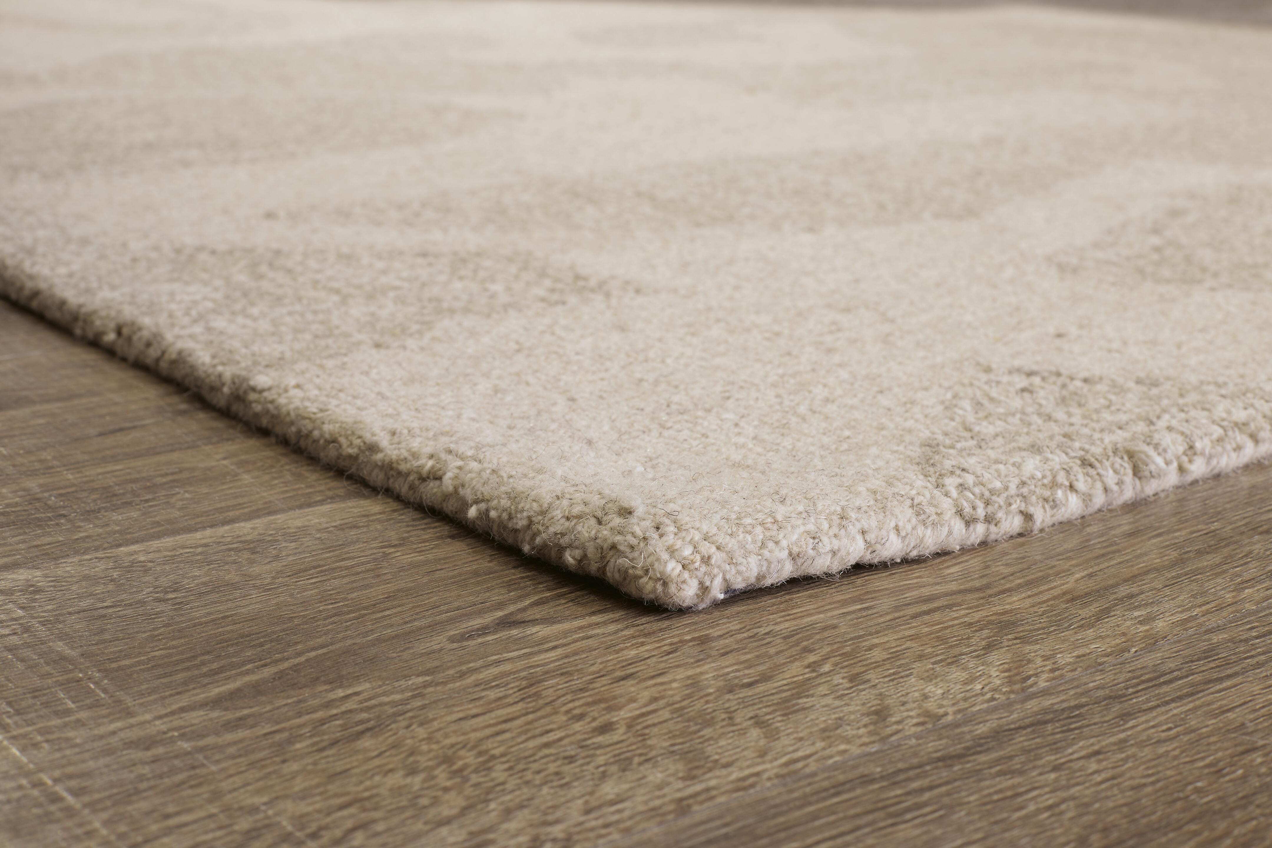 Ladonia 8' x 10' Rug | Ashley
