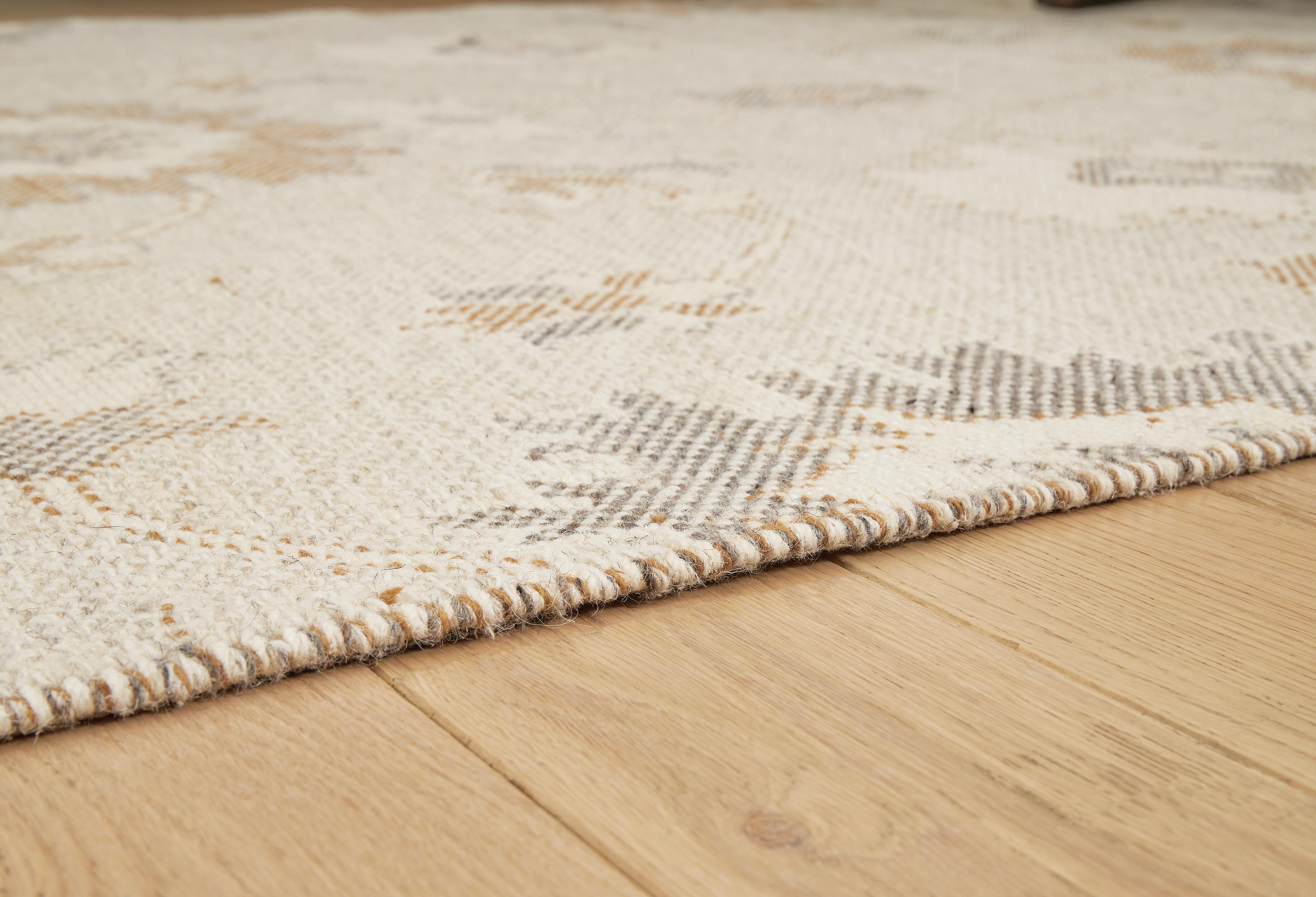Calkin 5' x 7' Rug - image 3