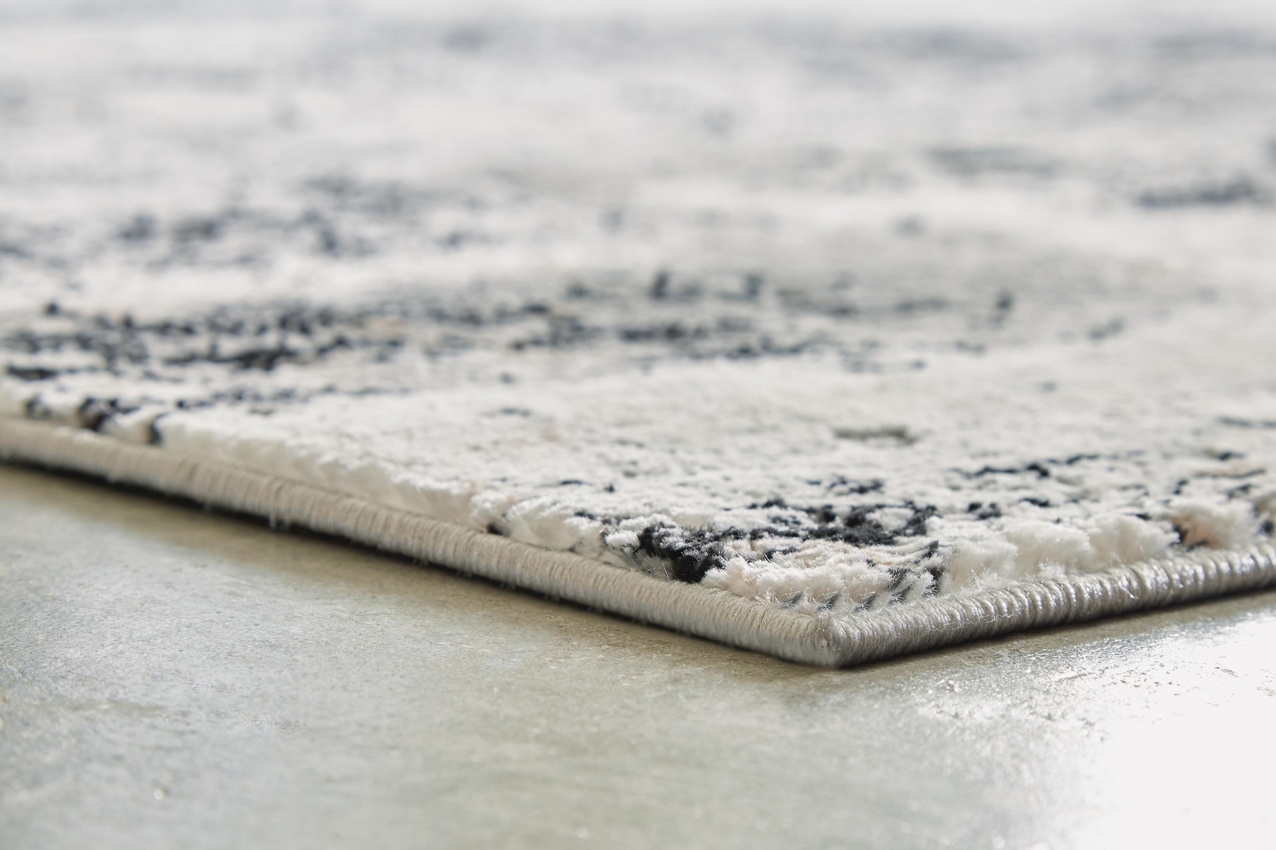 Langwell 5' x 7' Rug | Ashley