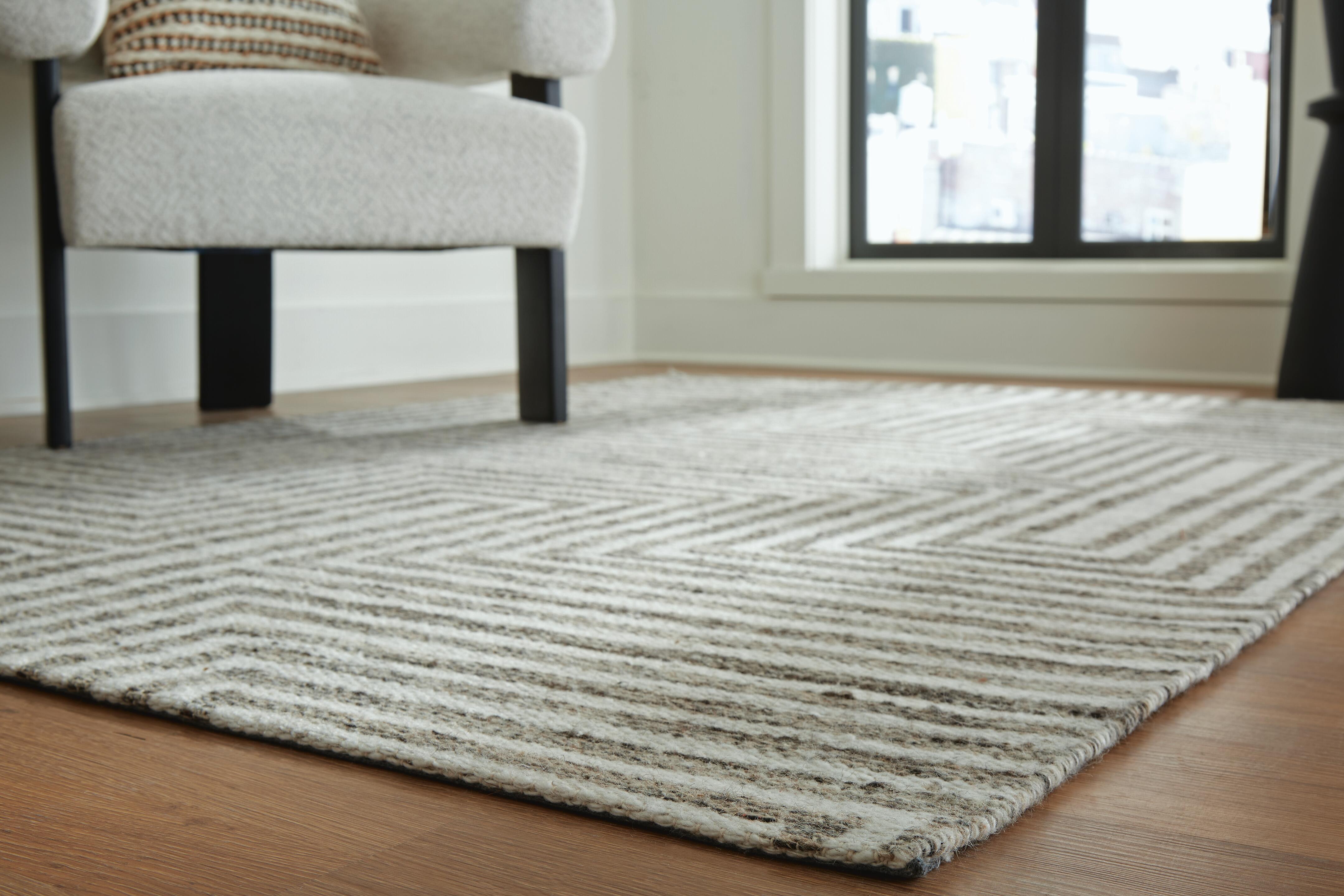 Jossen 8' x 10' Rug - image 3