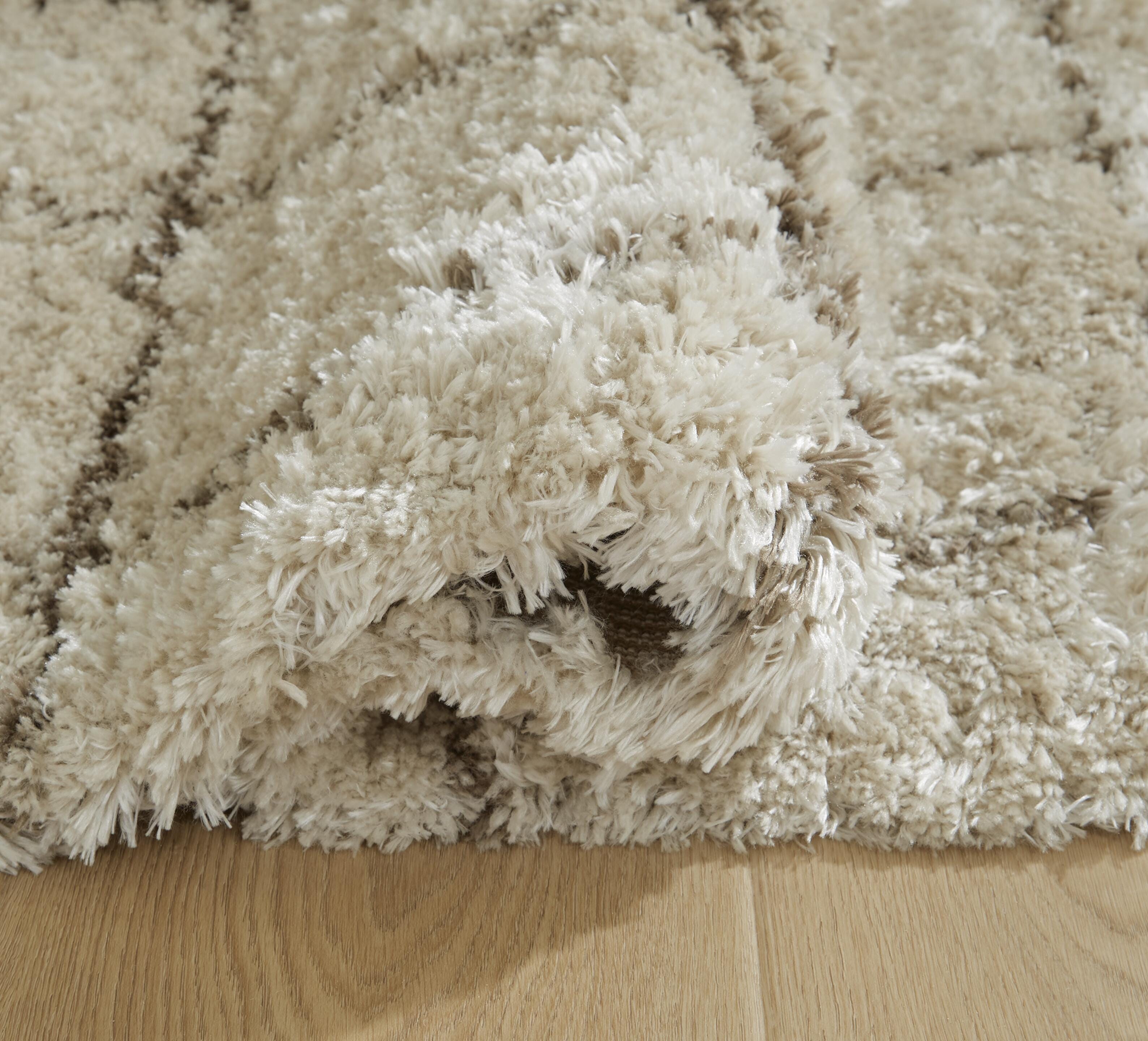 Wrenlow 5' x 7' Rug - image 4