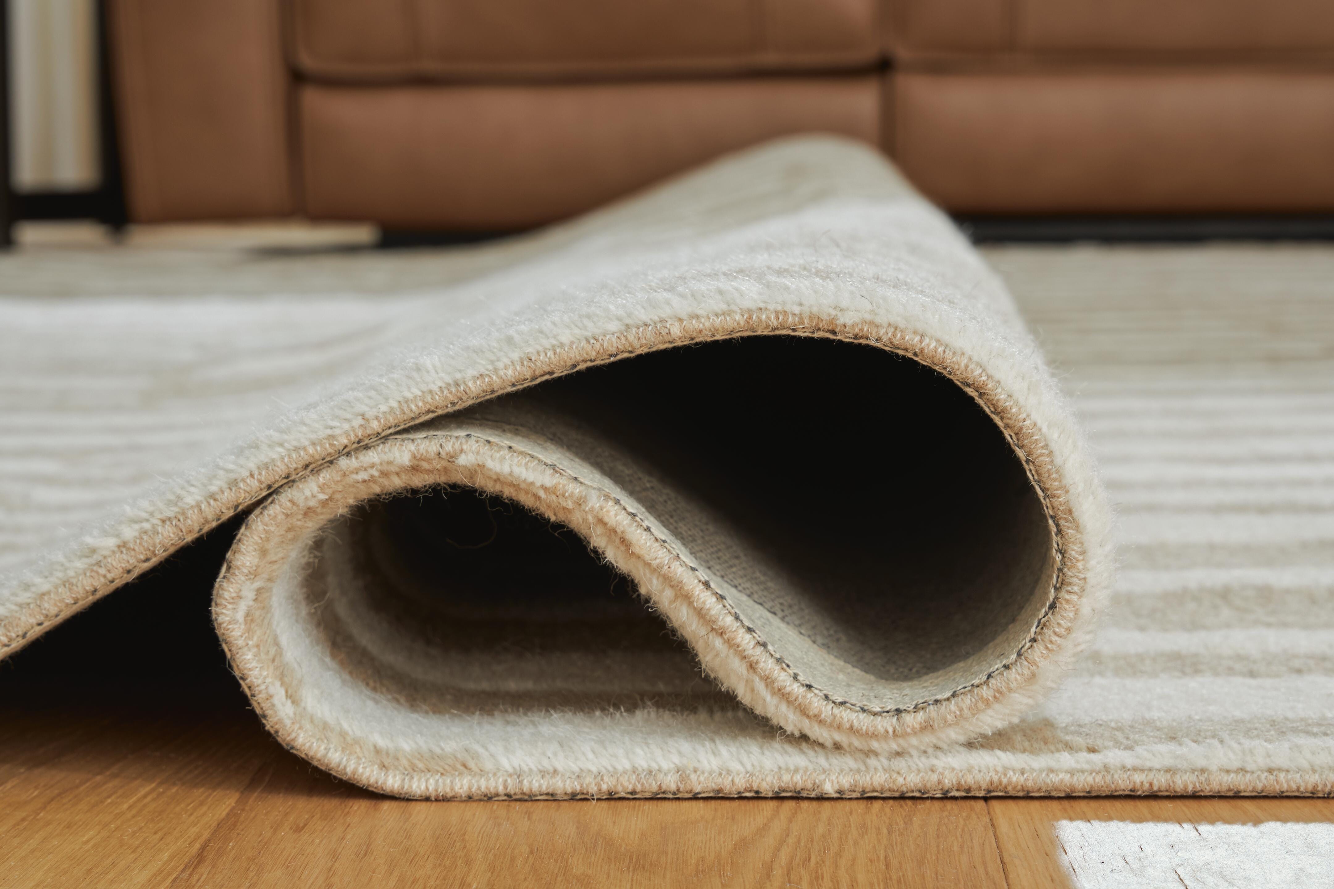 Corrbell 5' x 7' Area Rug - image 4