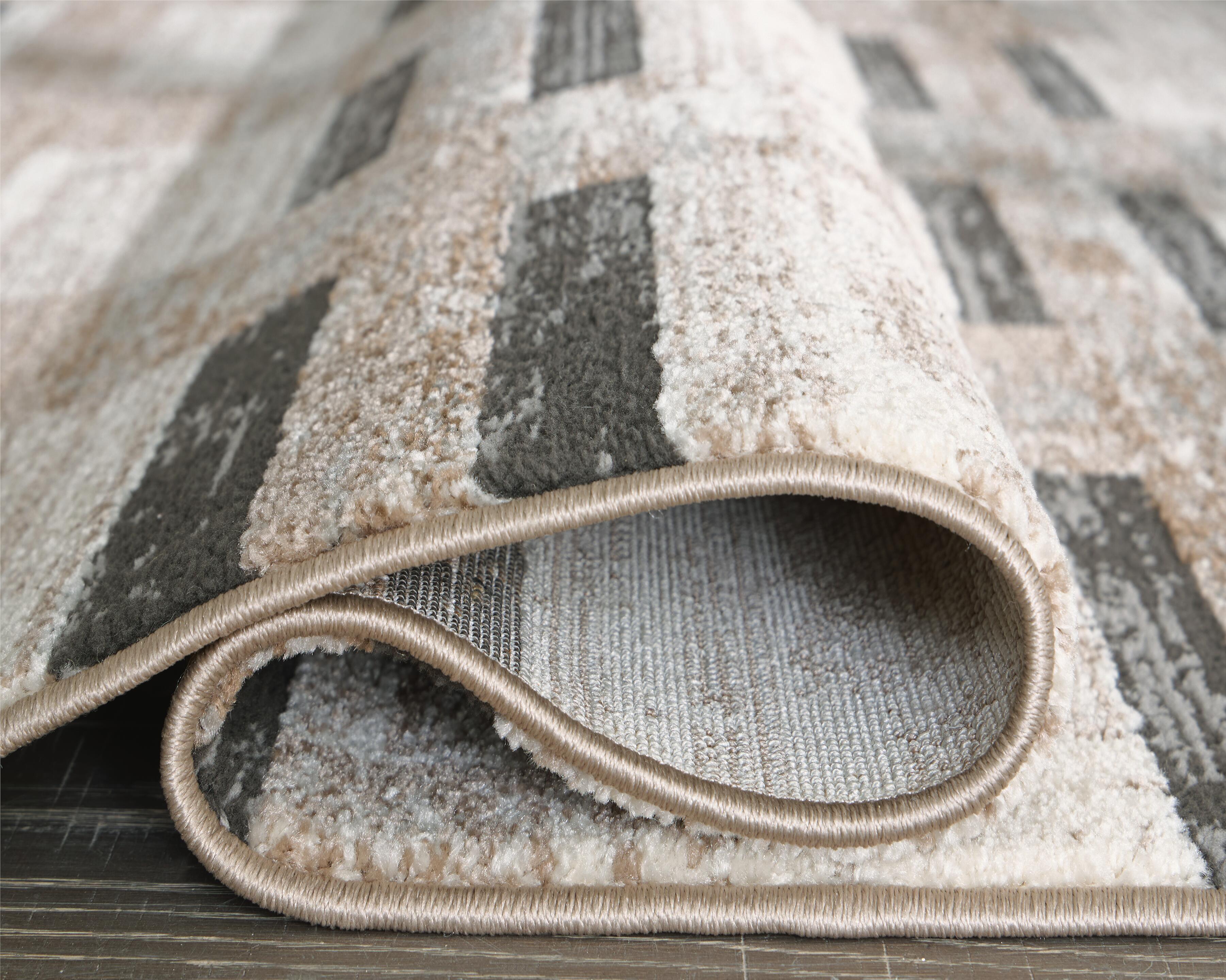 Alstone 5'3" x 7' Area Rug - image 4