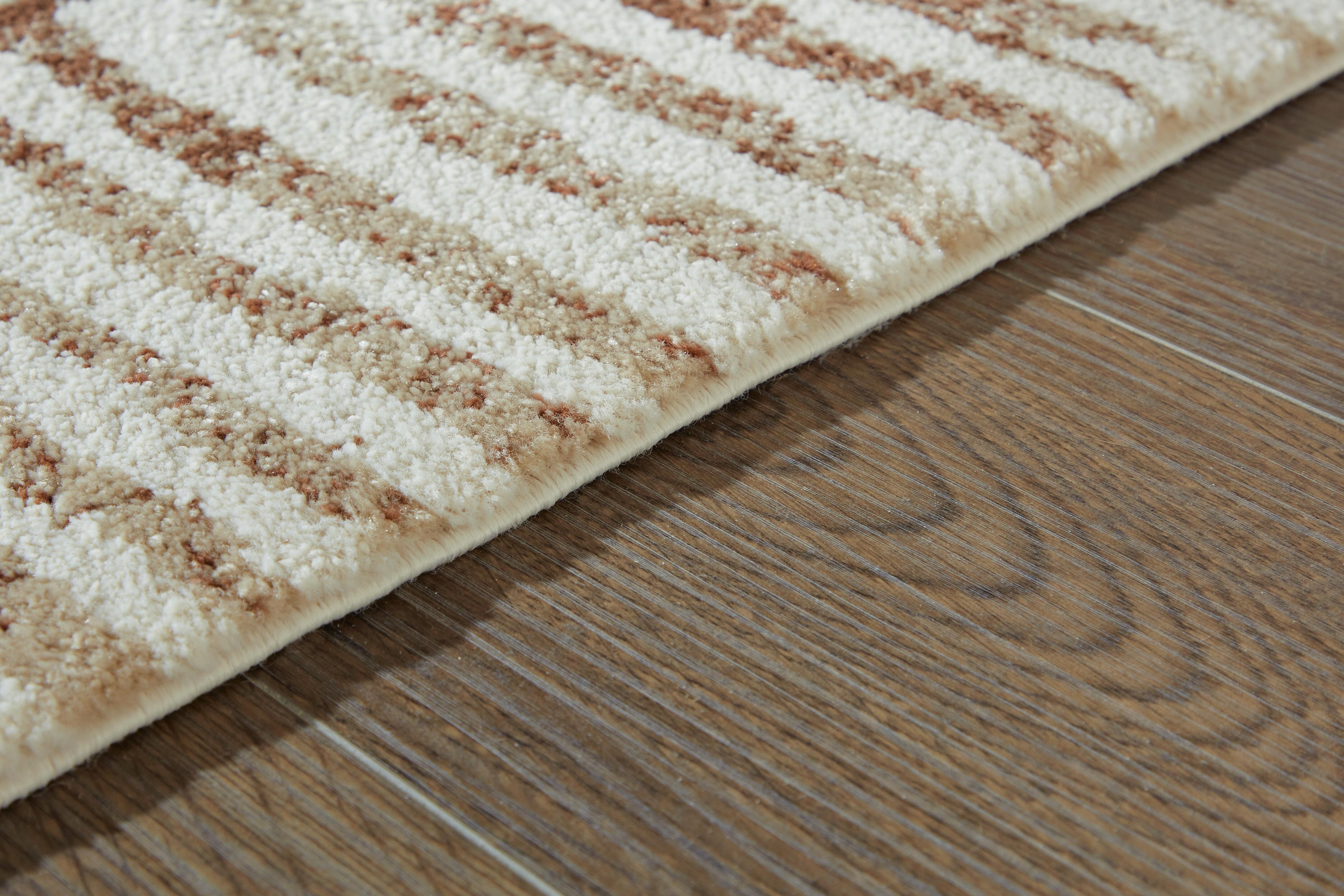 Uduak Medium Rug - image 3