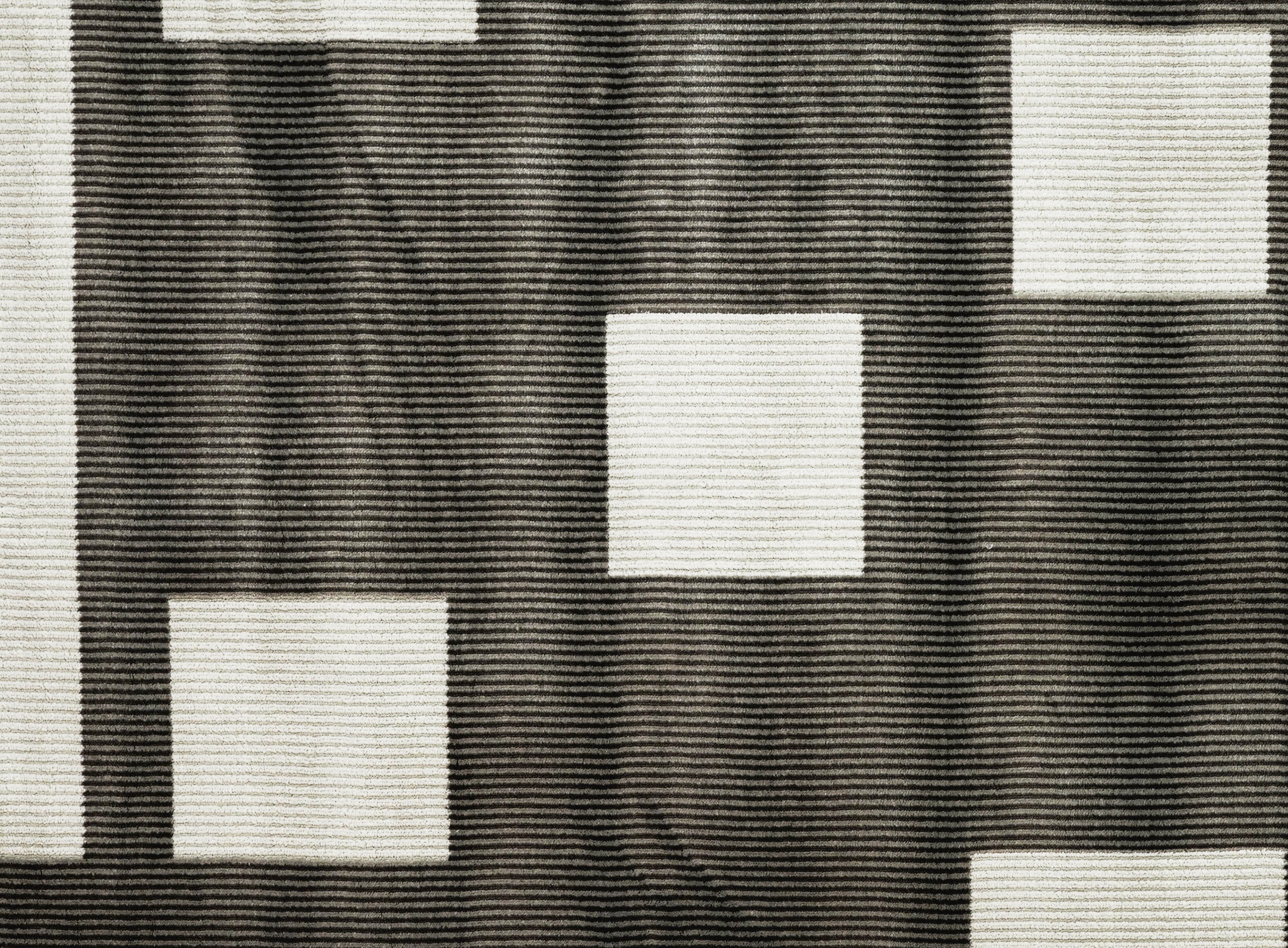 Rug Medium Rug - image 2