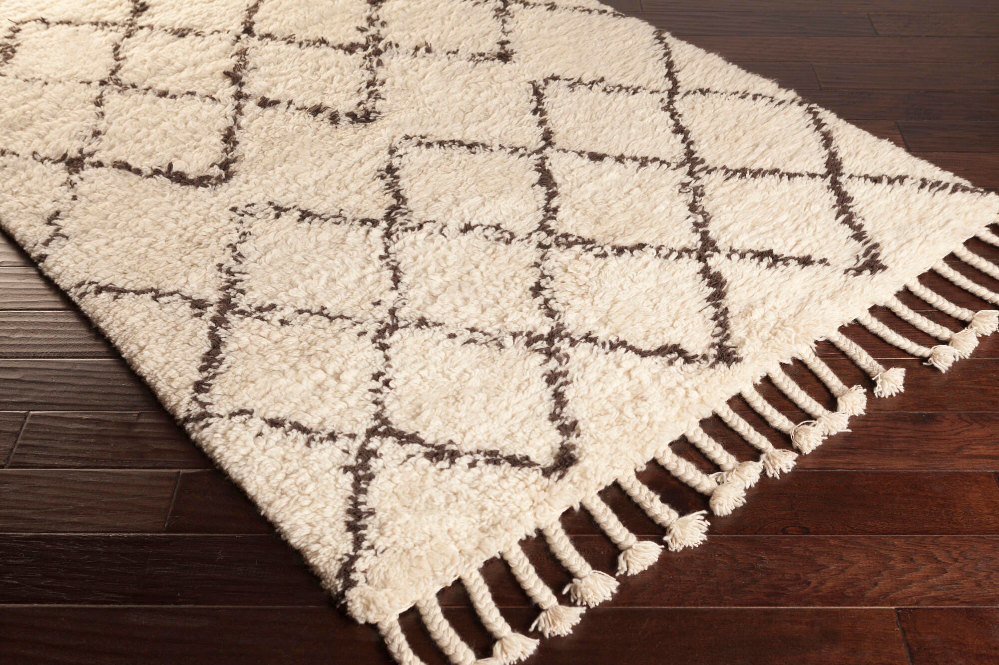 Hand Crafted Tassel Area Rug, White/Camel, rollover