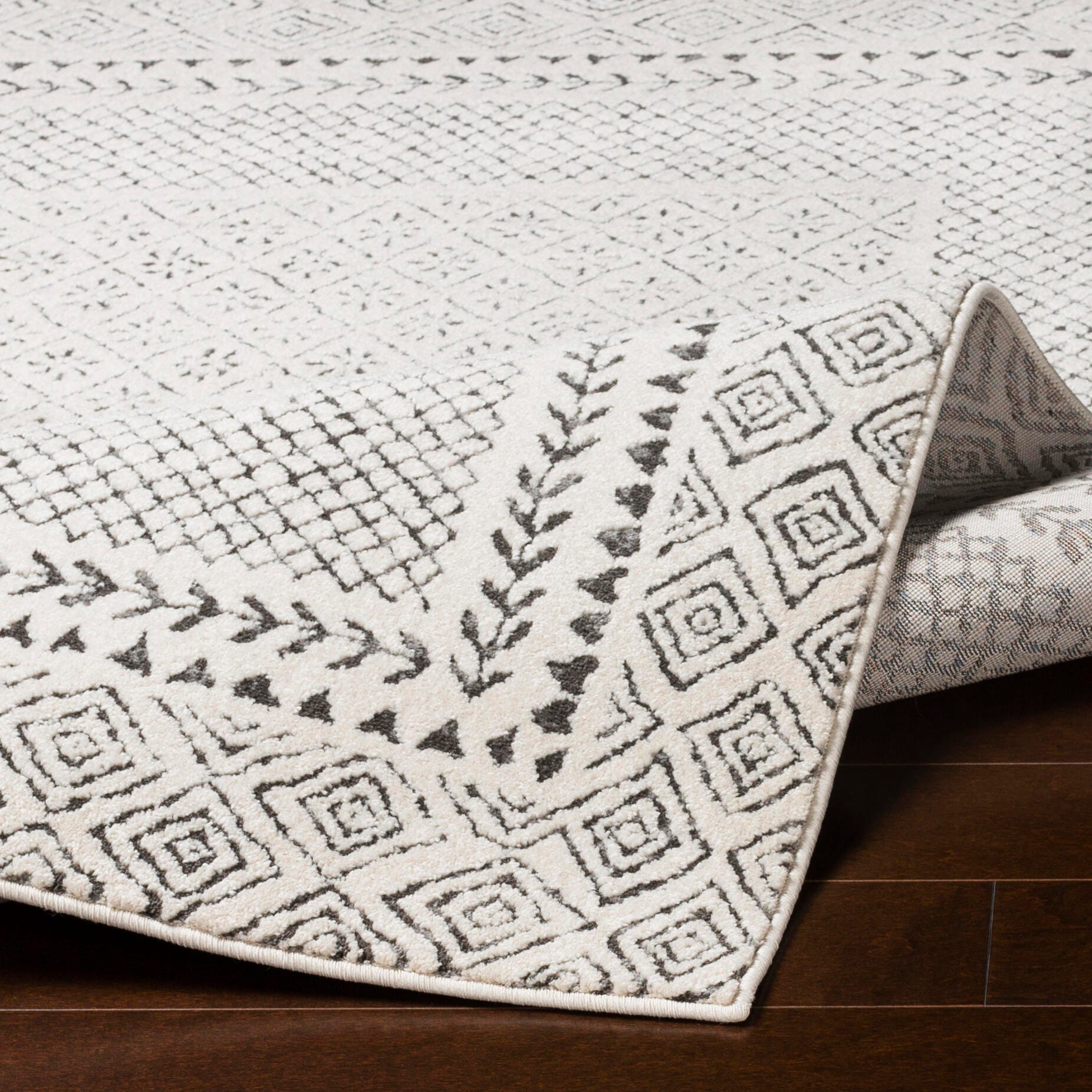 Hand Tufted Bahar 6'7" x 9' Area Rug, Charcoal, large