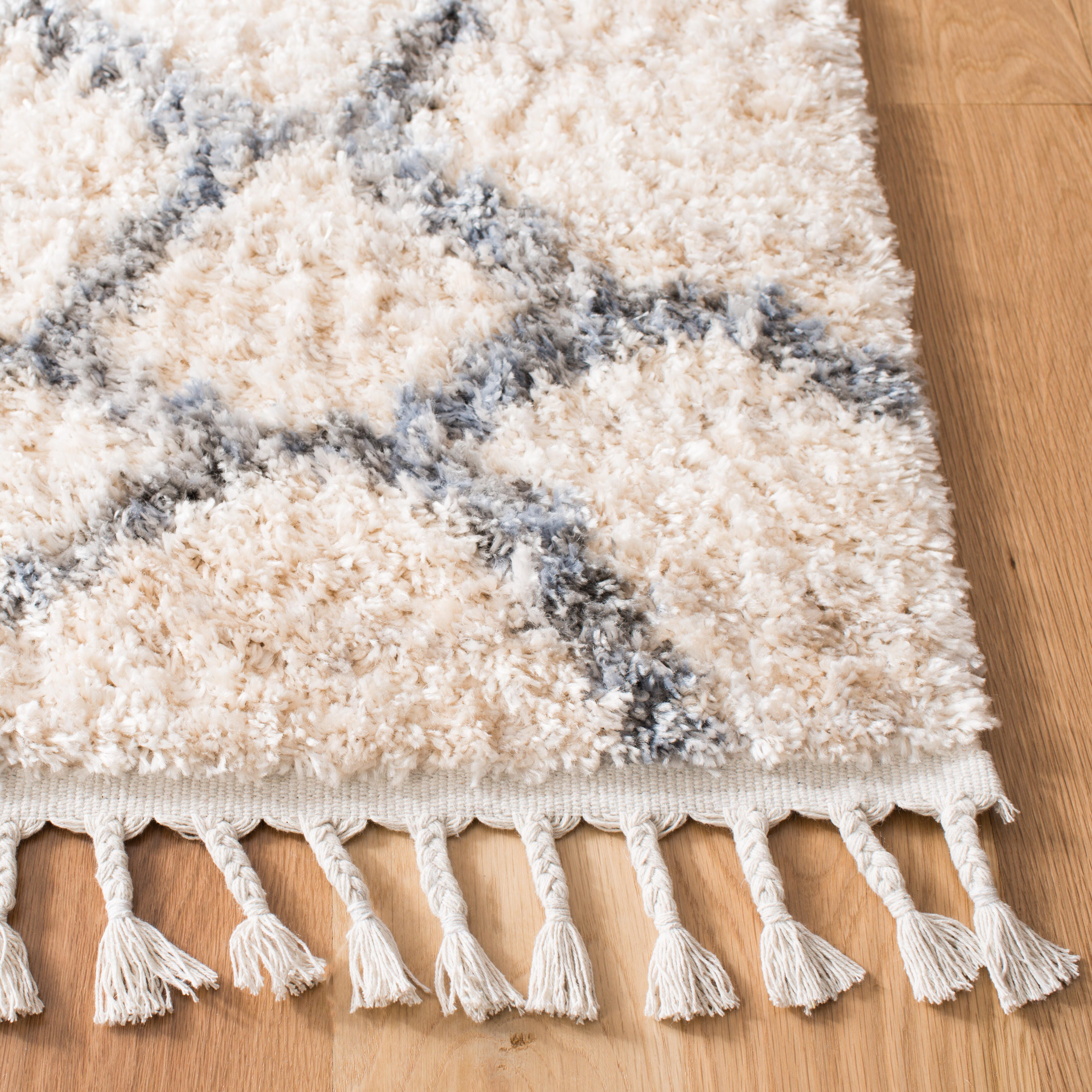 Safavieh Berber Berber Fringe Shag 4' X 6' Area Rug, , rollover