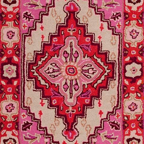 Safavieh Bellagio Bellagio 2'6" X 4' Accent Rug, Red Pink/Ivory, large