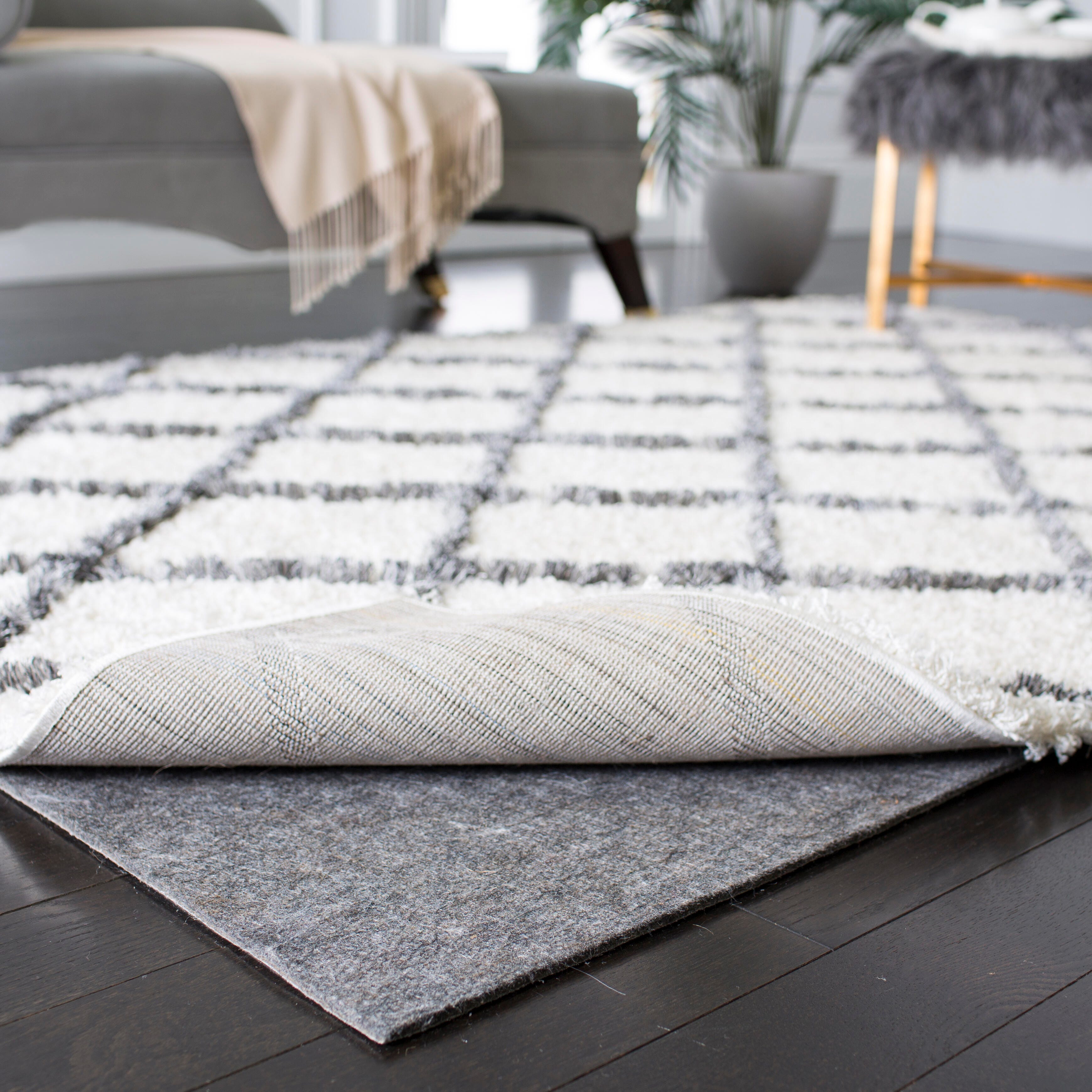 Safavieh Padding 2' X 10', Gray, rollover