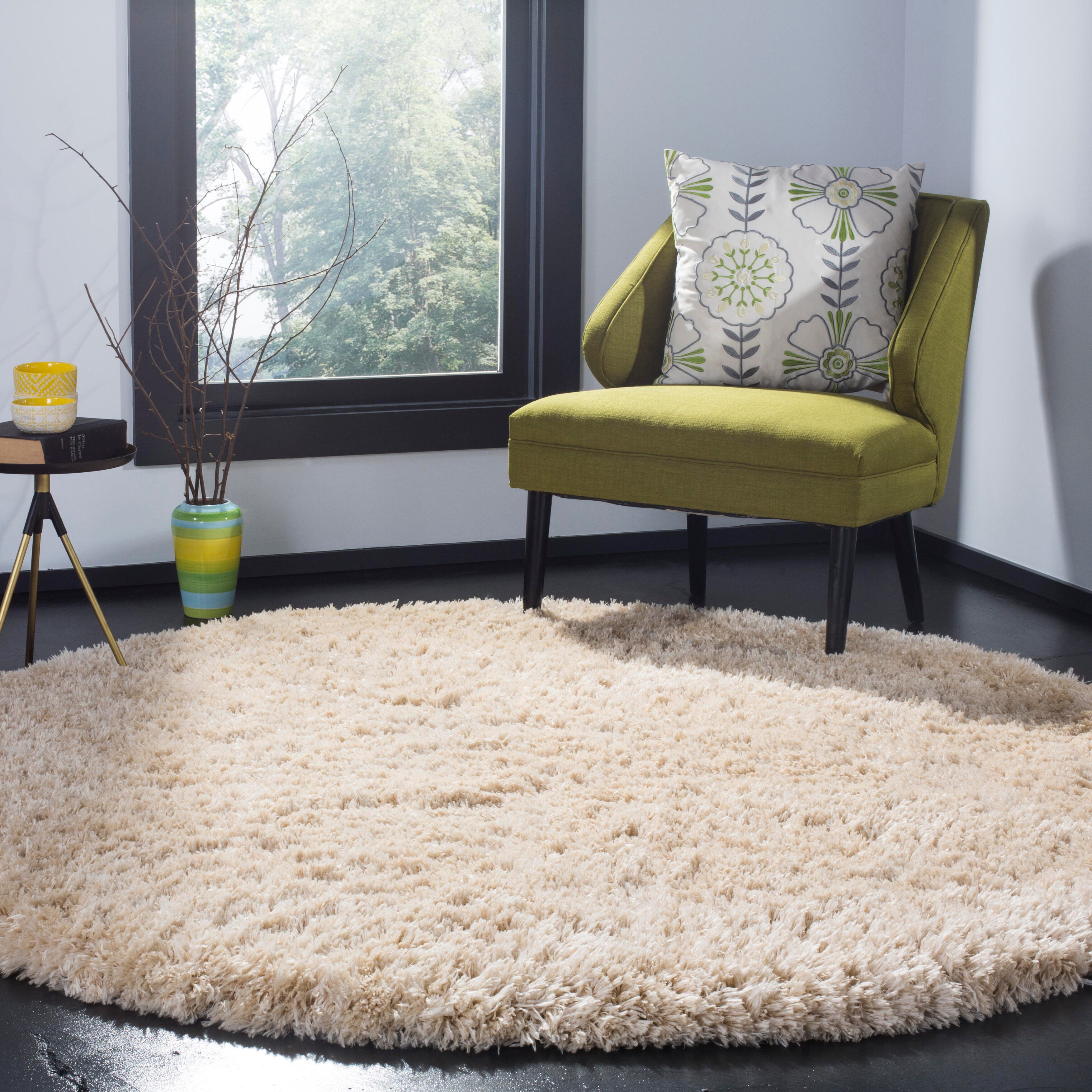Safavieh Polar Shag 4' x 4' Round Accent Rug, Beige, rollover