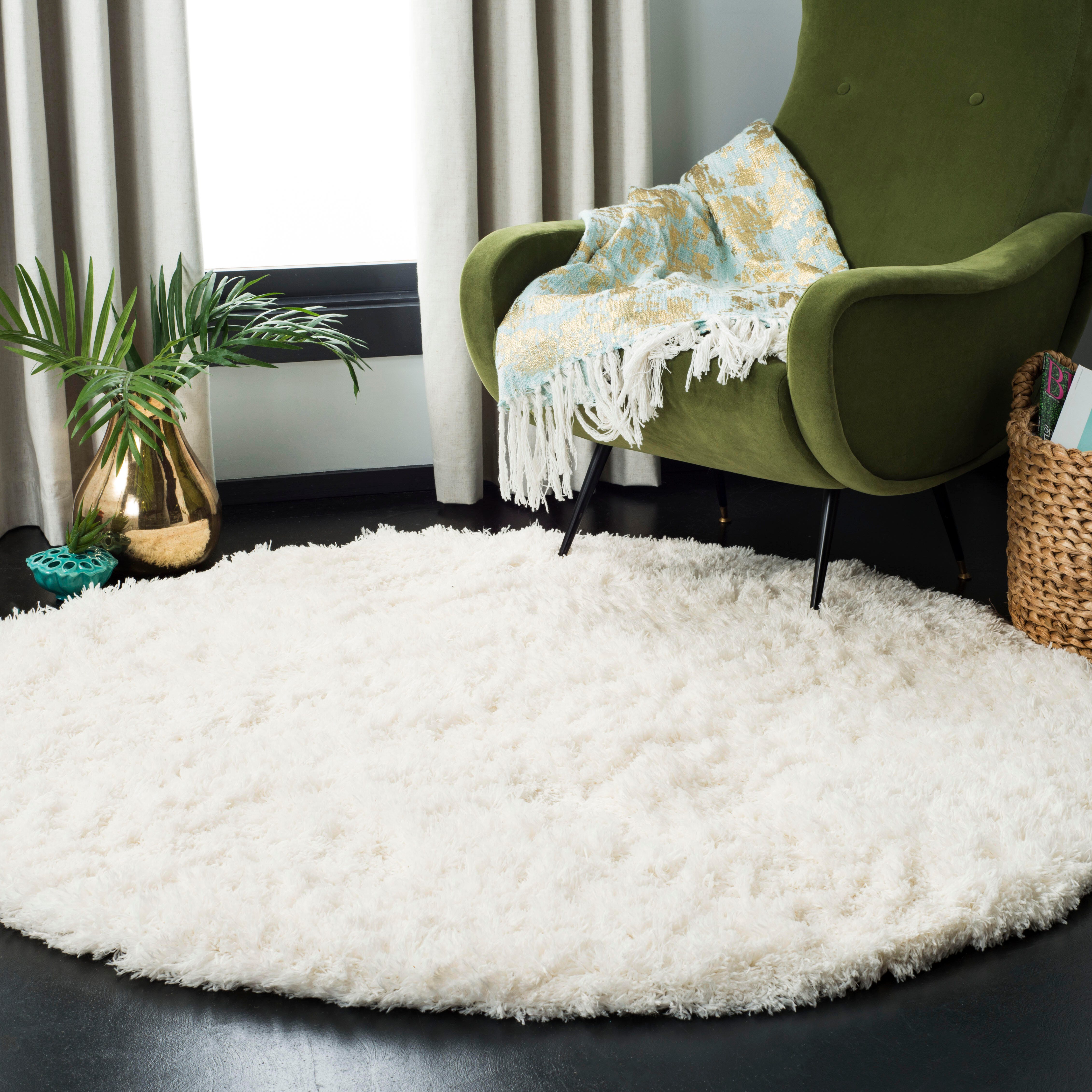 Safavieh Polar Shag 5'1" x 5'1" Round Area Rug, White, rollover