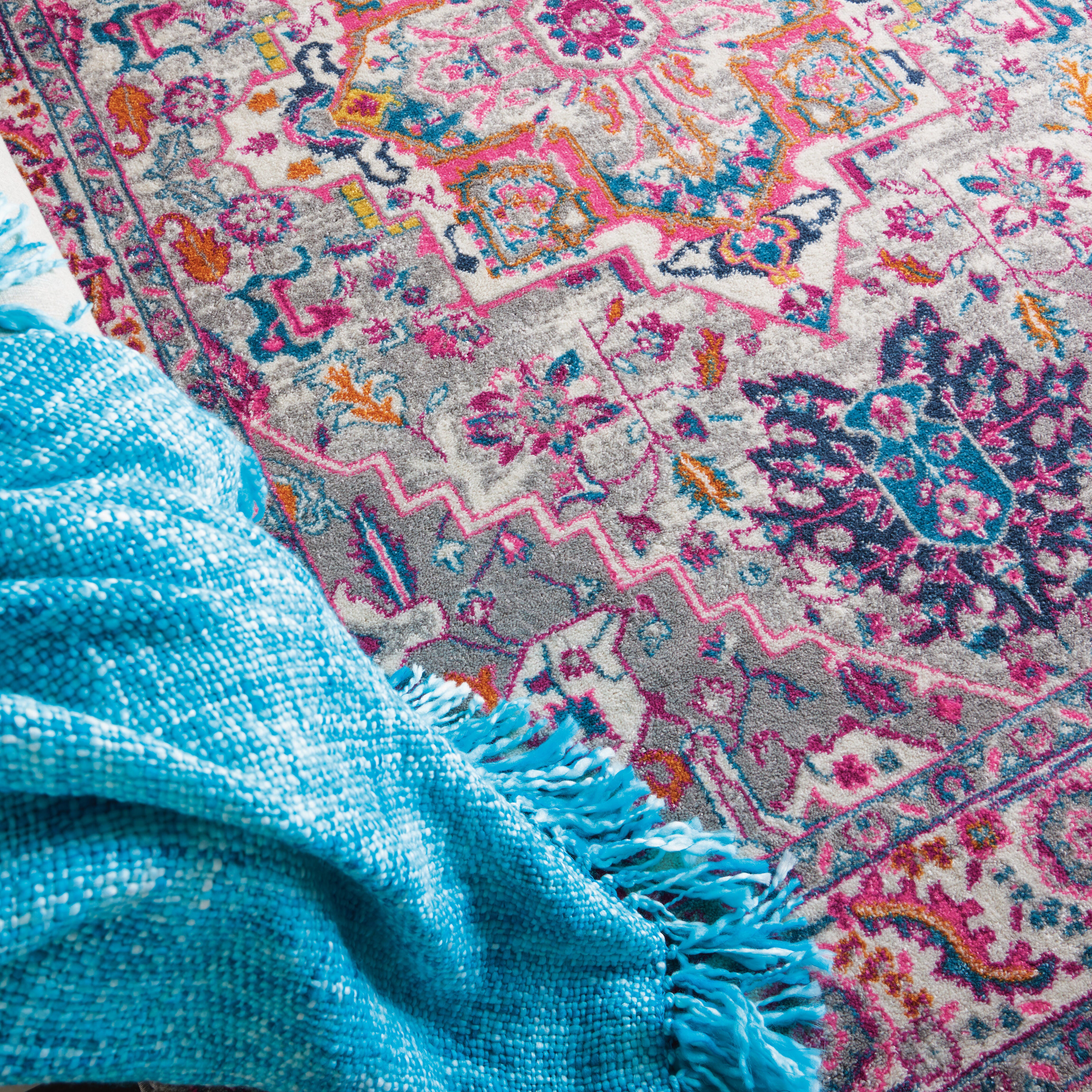 Nourison Nourison Passion 5'3" x 7'3" Light Grey/Pink Bohemian Indoor Rug, Light Gray/Pink, large