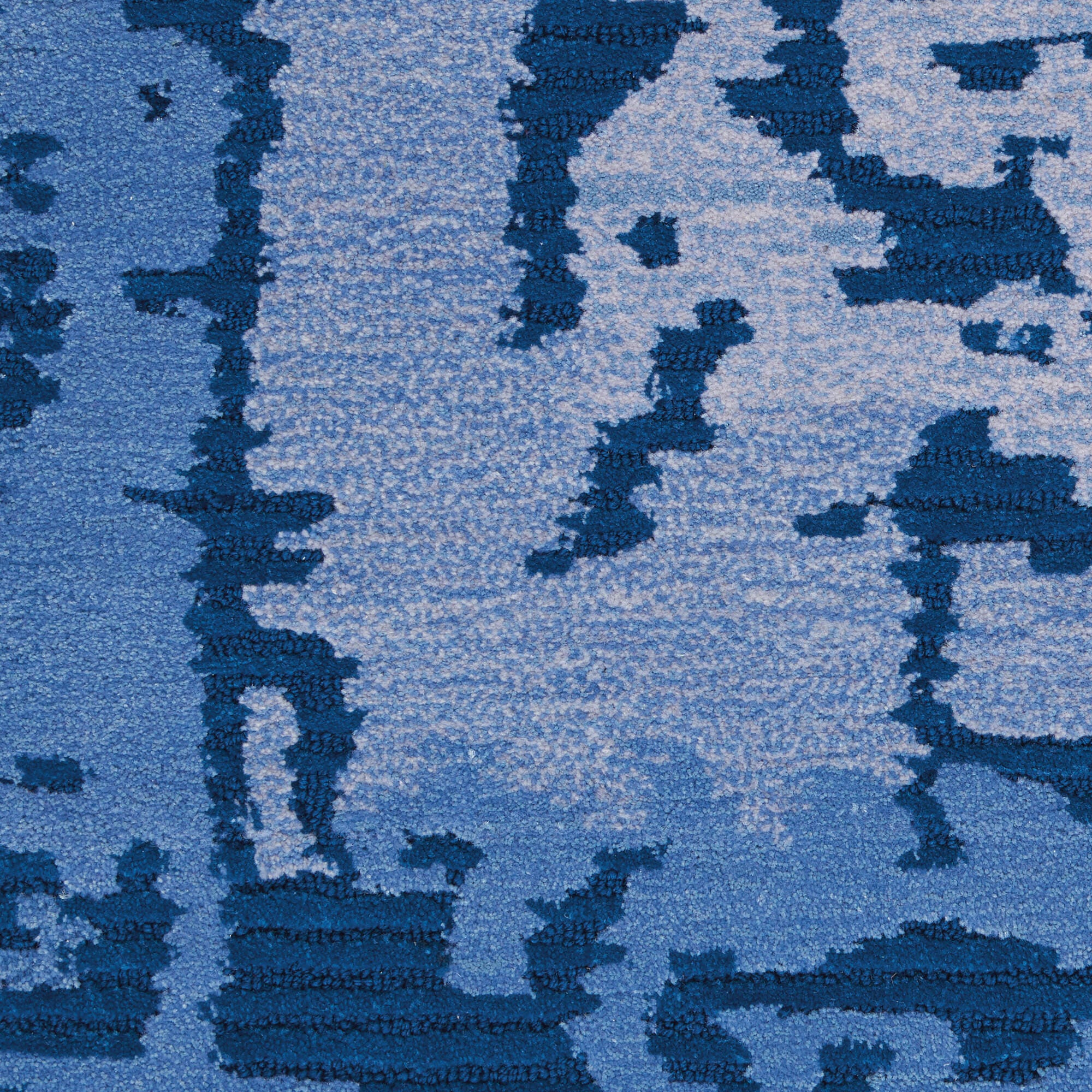 Swatch color Navy Blue , product with this swatch is currently selected